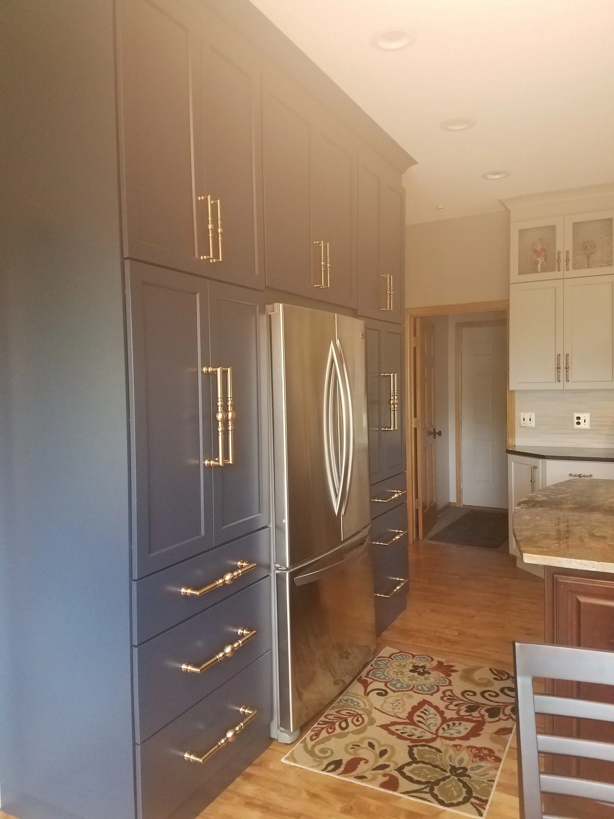 kitchen-design-pantry-blue-cabinets.jpg