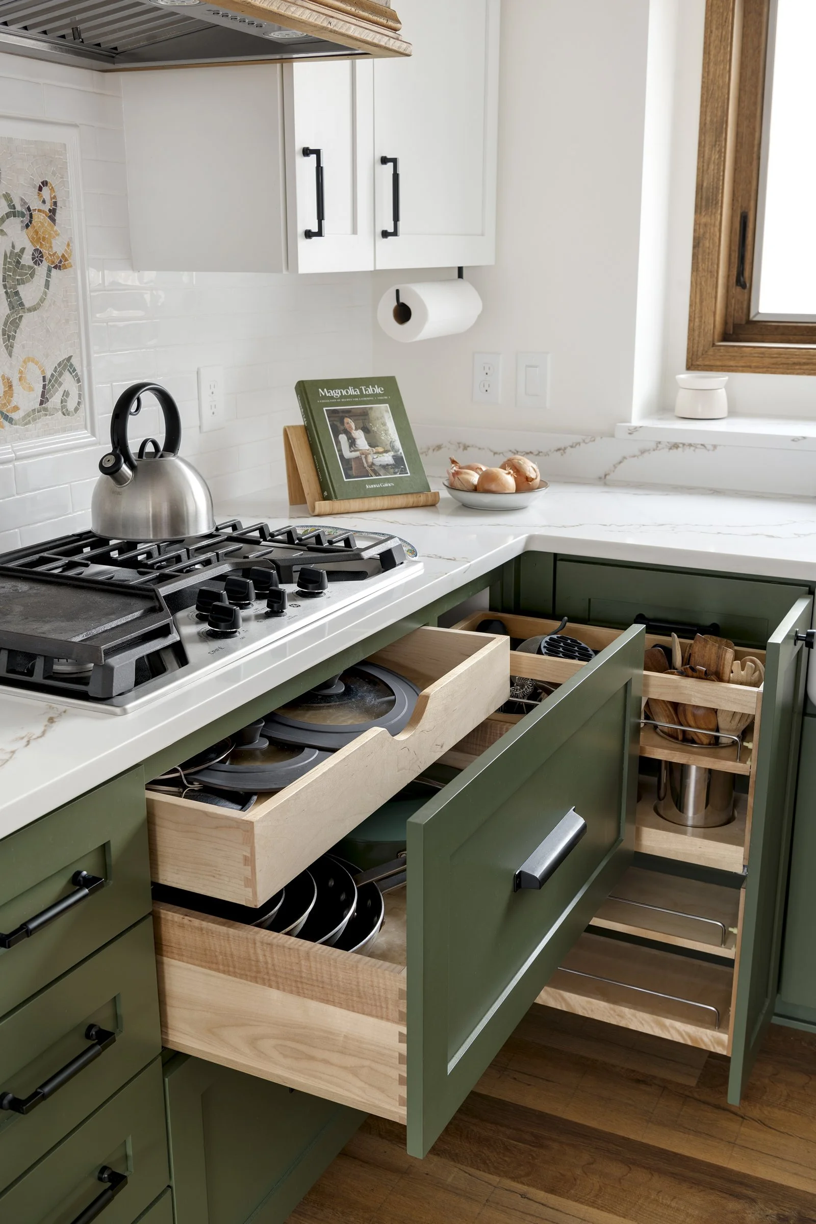 Jessica Hein Interiors - Goodview Trail_016.jpg