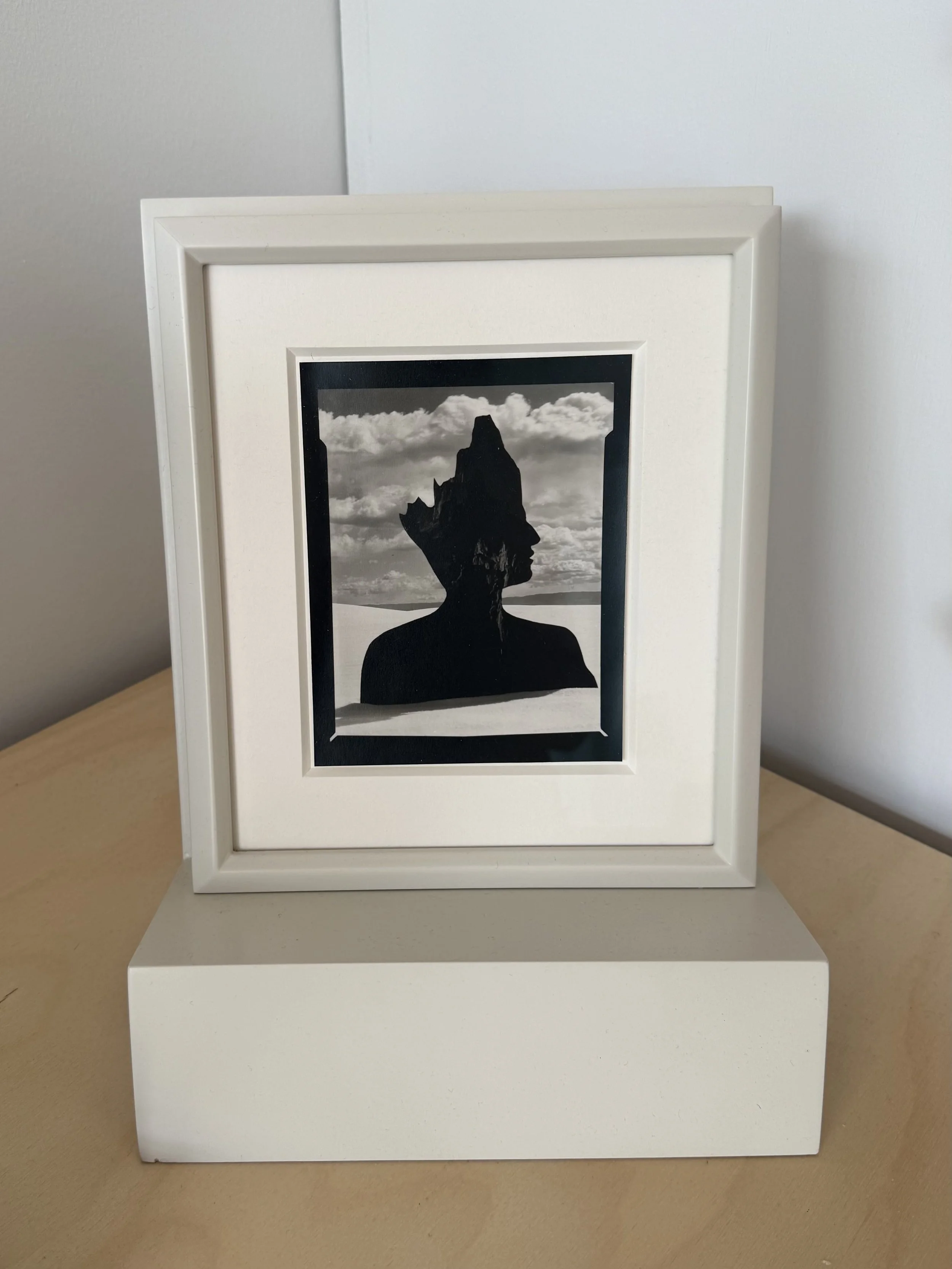 Ruth Thorne-Thomsen
Niobe” Views from the shoreline, 1987 Press Print -Photo N.M.
Matted Frame
475.00 (Frame Only)
725.00 (Frame and Stand)