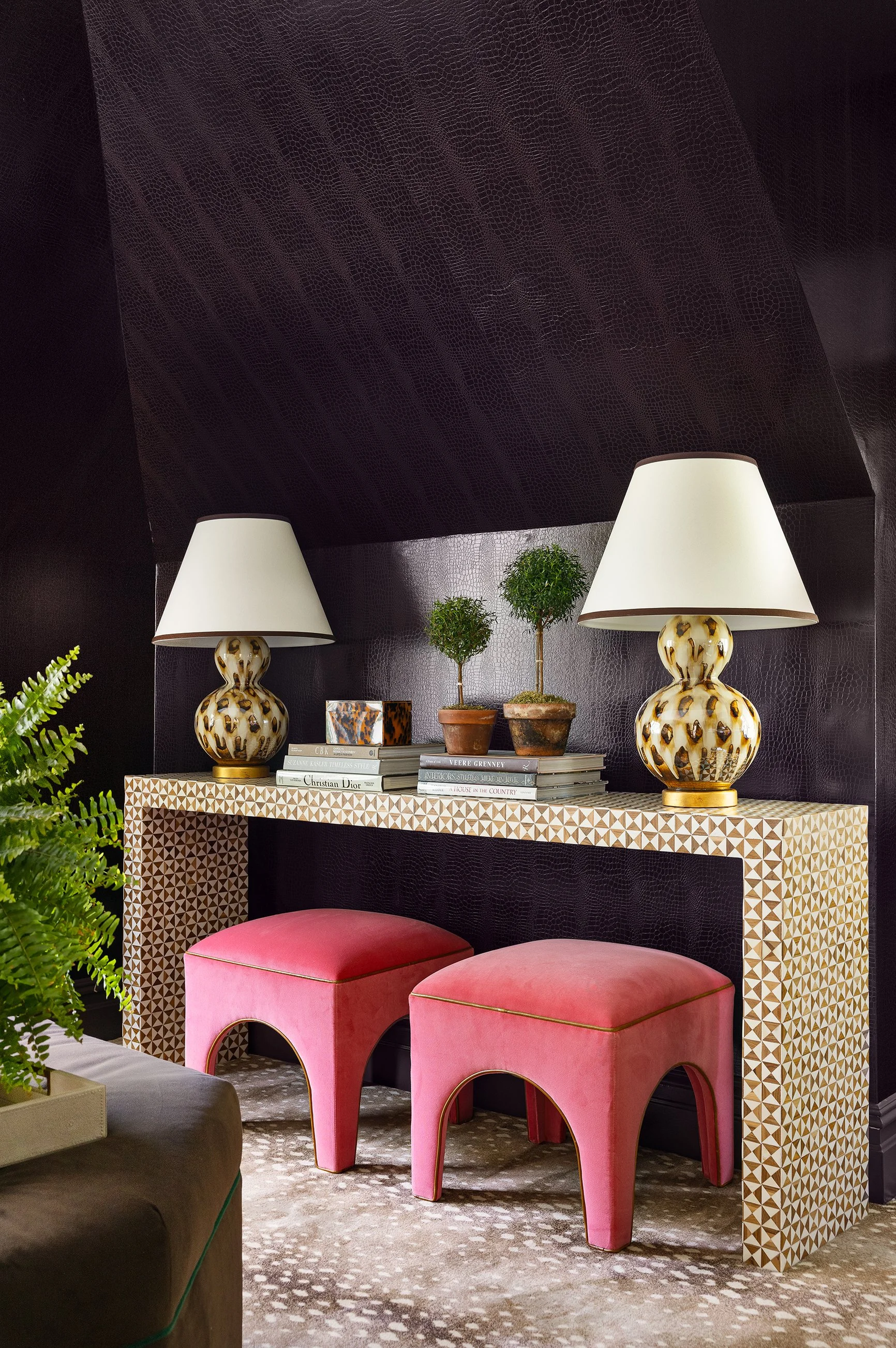 Baxter Design NY | Kate Chapman | Fox Meadow North | Portfolio | Window Seat | Living Room