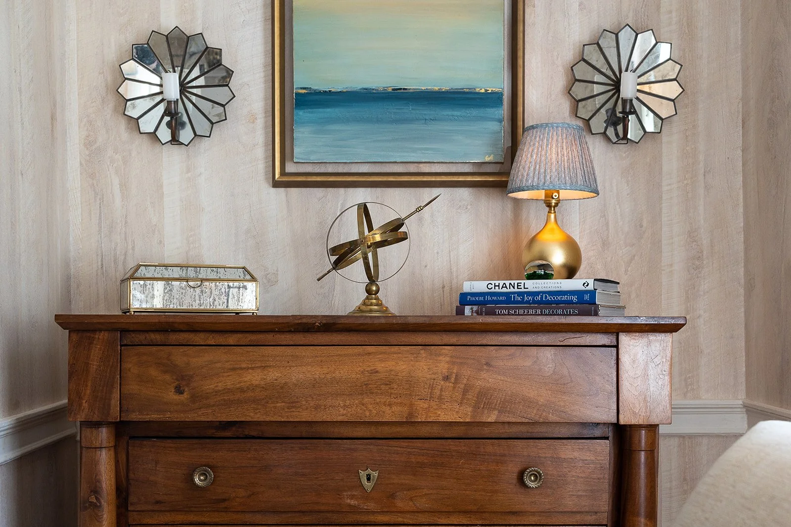 Baxter Design NY | Kate Chapman | Interiors | Lloyd Harbor Historic Home | Living Room