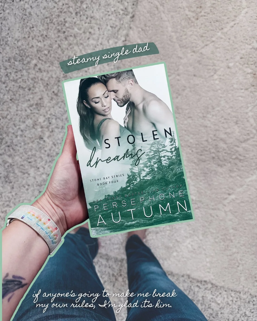 🌲 S A L E  E N D S  S O O N 🌲

Through Thursday night, you can get this single dad, steamy age gap for 1.99 in the US &amp; UK. Don't miss your chance!

Read in ebook, print, KU, Libby + Hoopla!
🌲 https://books2read.com/StolenDreams-SB4