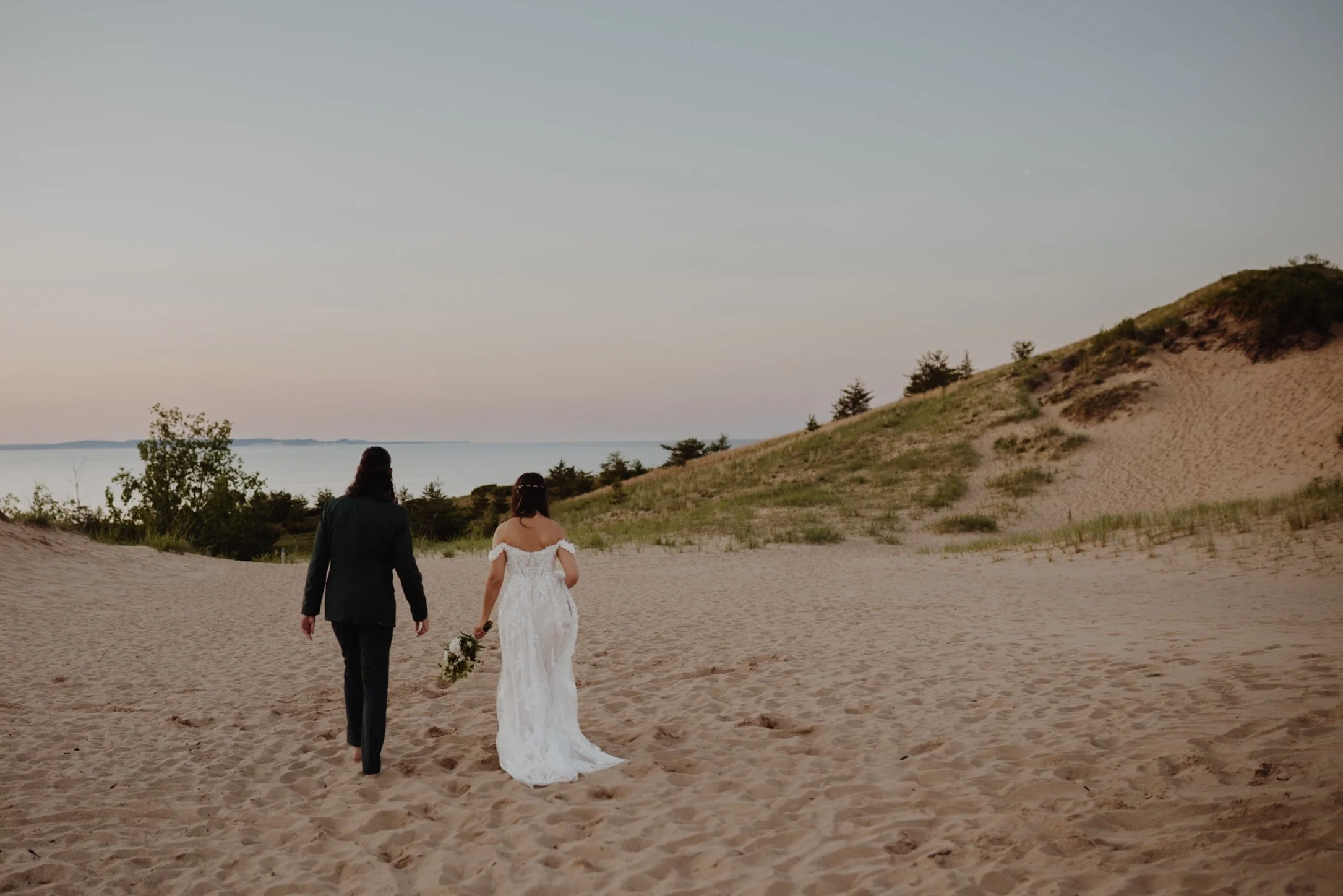 traverse-city-elopement-sleeping-bear-dunes-photographer-104.jpg