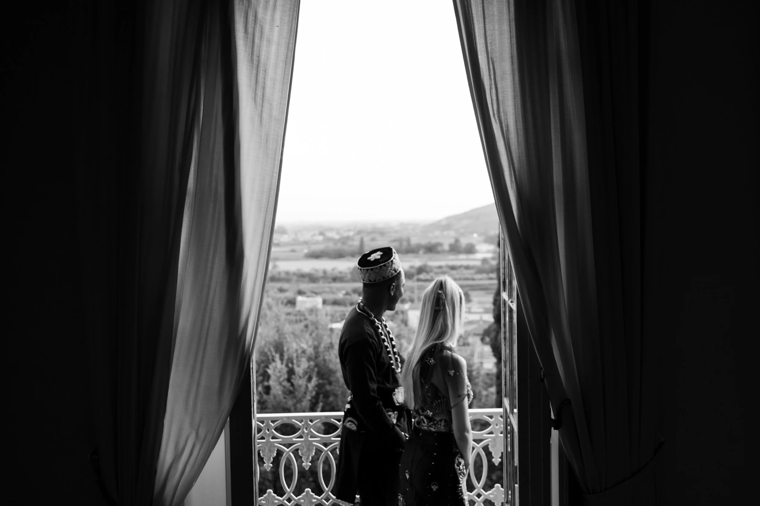 MIXED CULTURE TUSCANY WEDDING