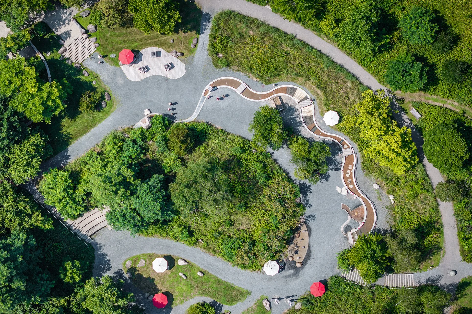Overhead drone Montshire Park