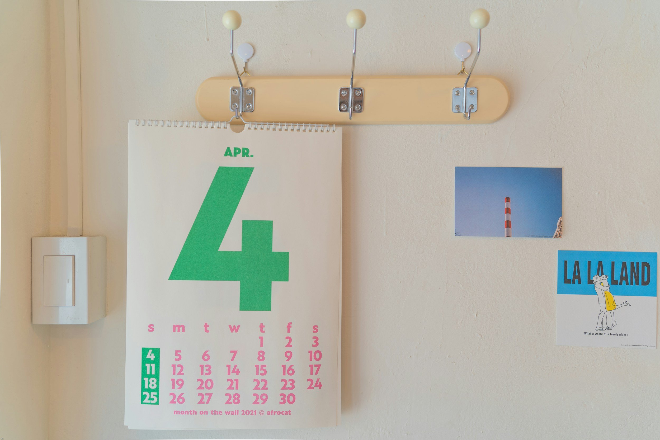 10 Must-Have Items on Your Family Kitchen Calendar