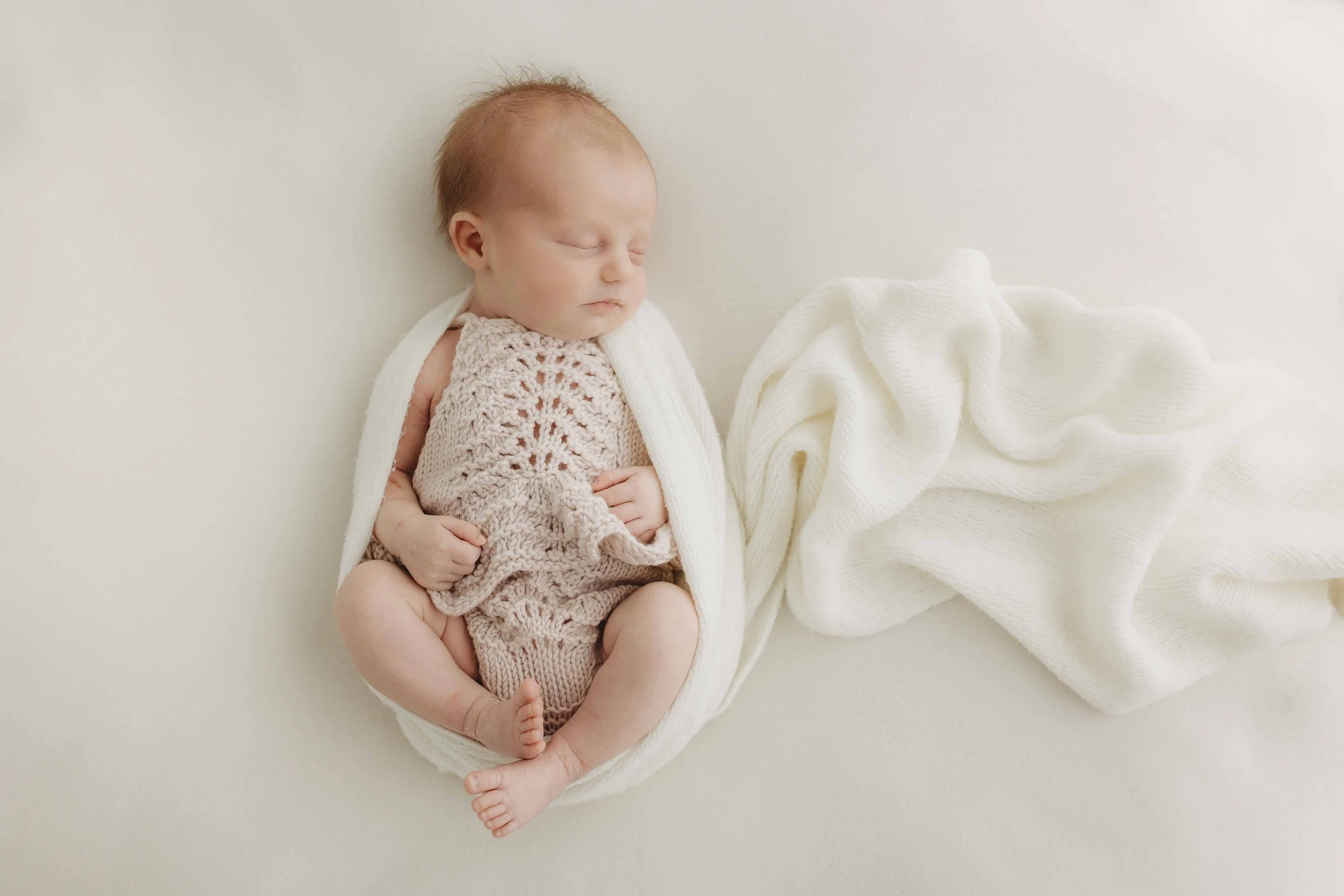 sue newborn photographer_Suebeaumontphotography for website-11.jpg