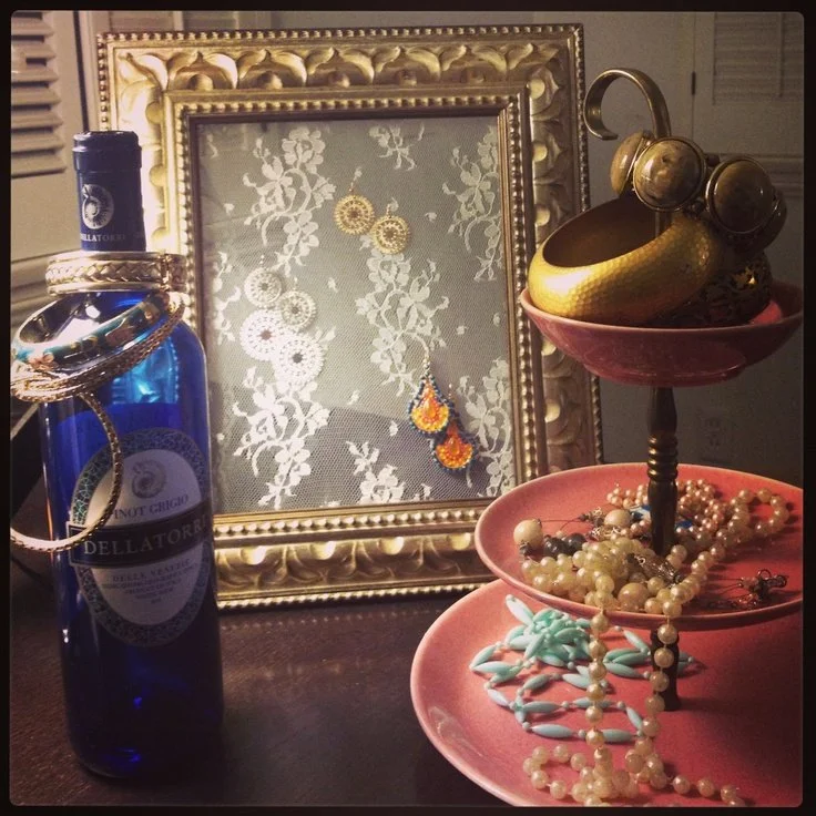 Display Your Jewelry: DIY