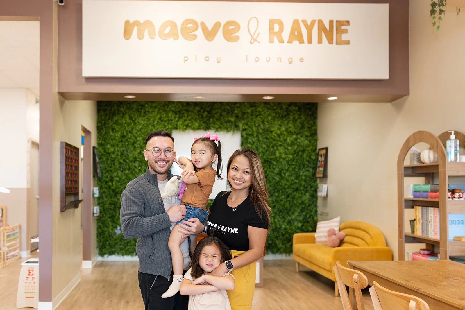  A Morning at Maeve &amp; Rayne Play Lounge