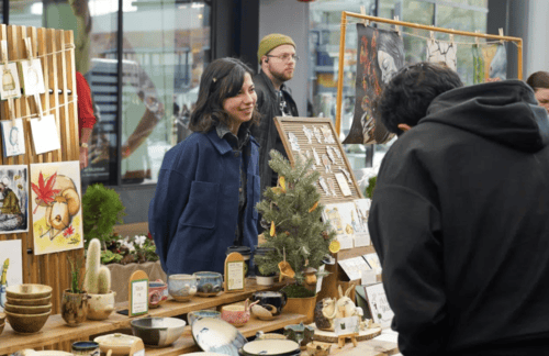 Sunday Stroll: Market in the Alley