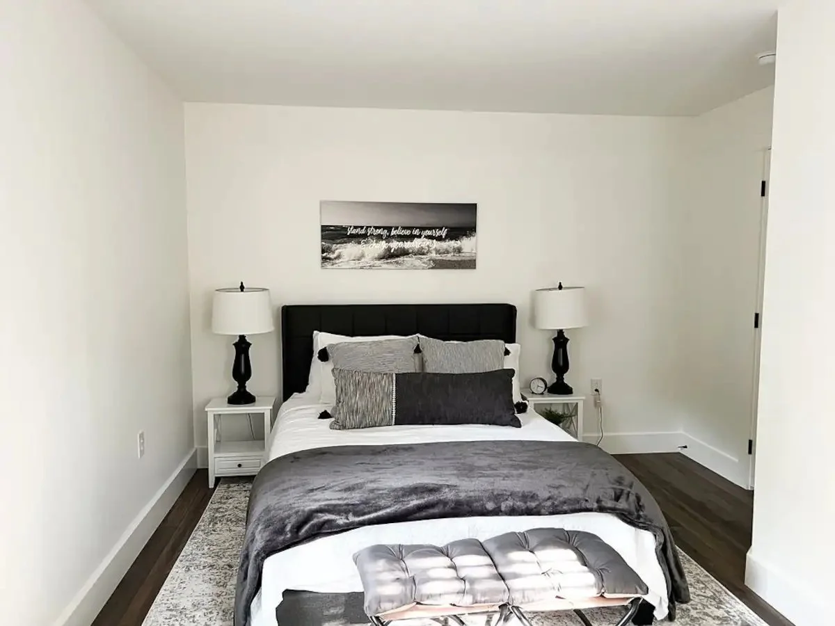 bedroom3.jpg