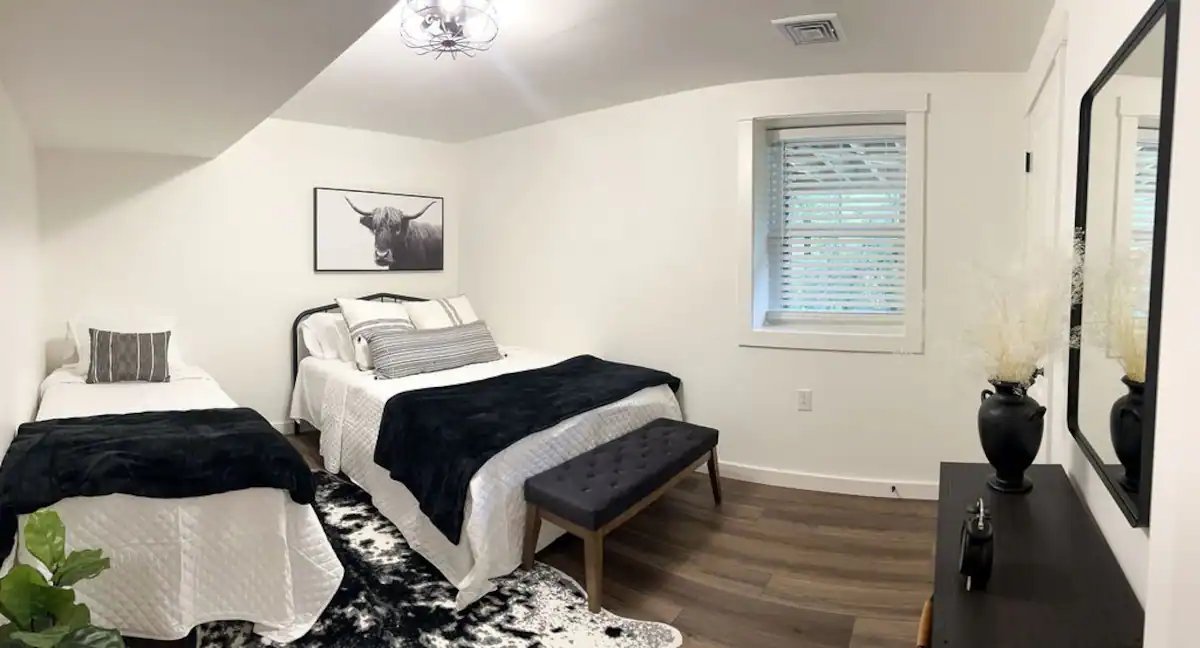 bedroom4.jpg