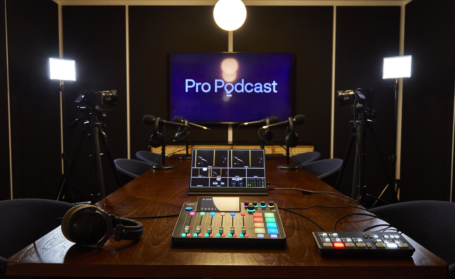 Professional Full Studio/ Video/ Podcast/  Studio