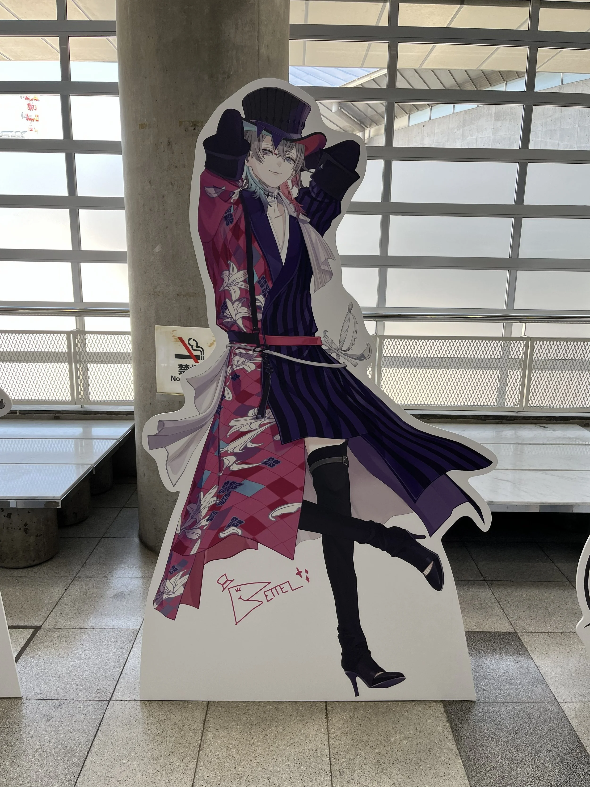 HOLOSTARS and HOLOSTARS EN life-sized-cardboard-cutouts-8.jpg