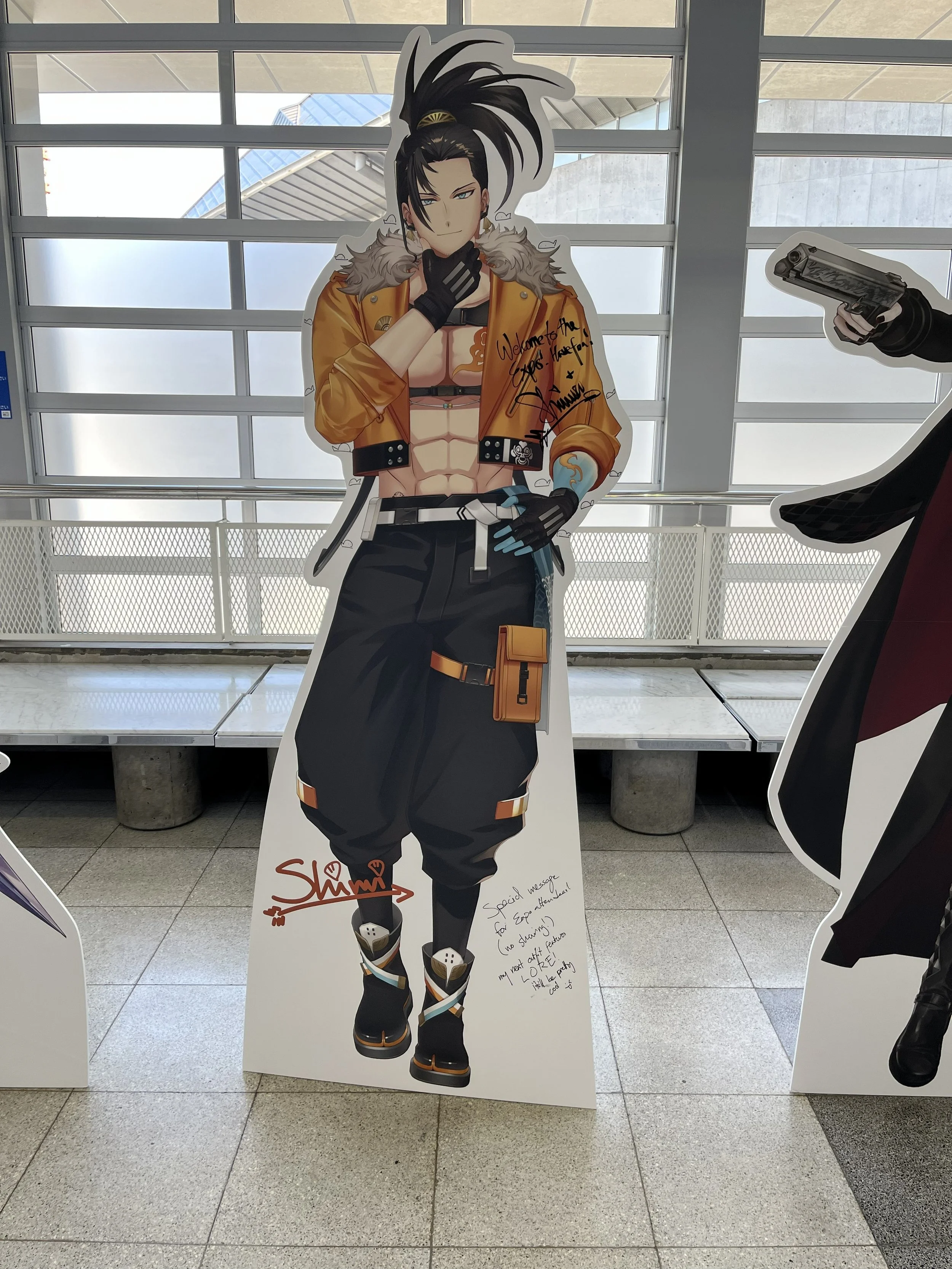 HOLOSTARS and HOLOSTARS EN life-sized-cardboard-cutouts-11.jpg