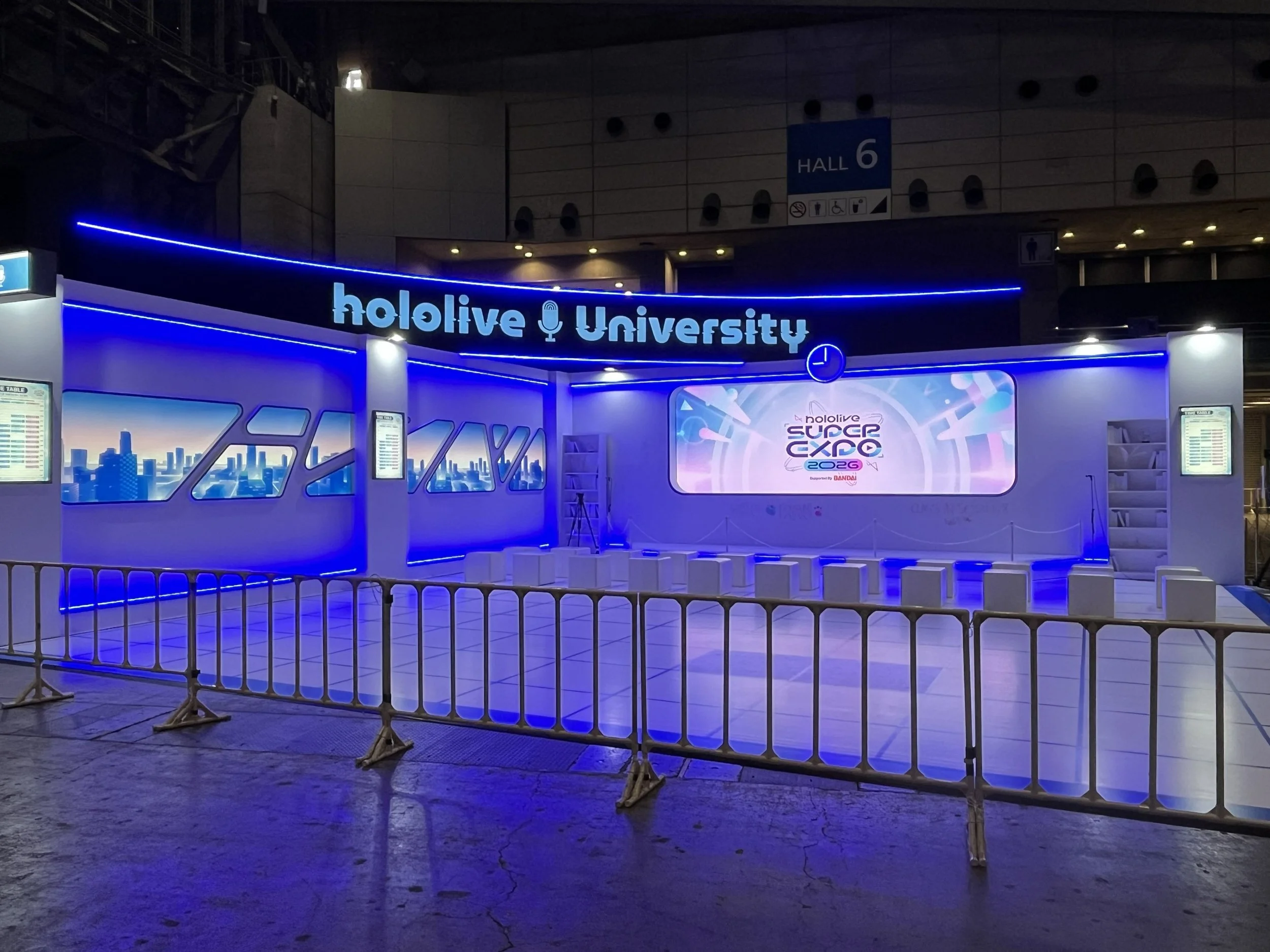 world-hololive-University-1.jpg