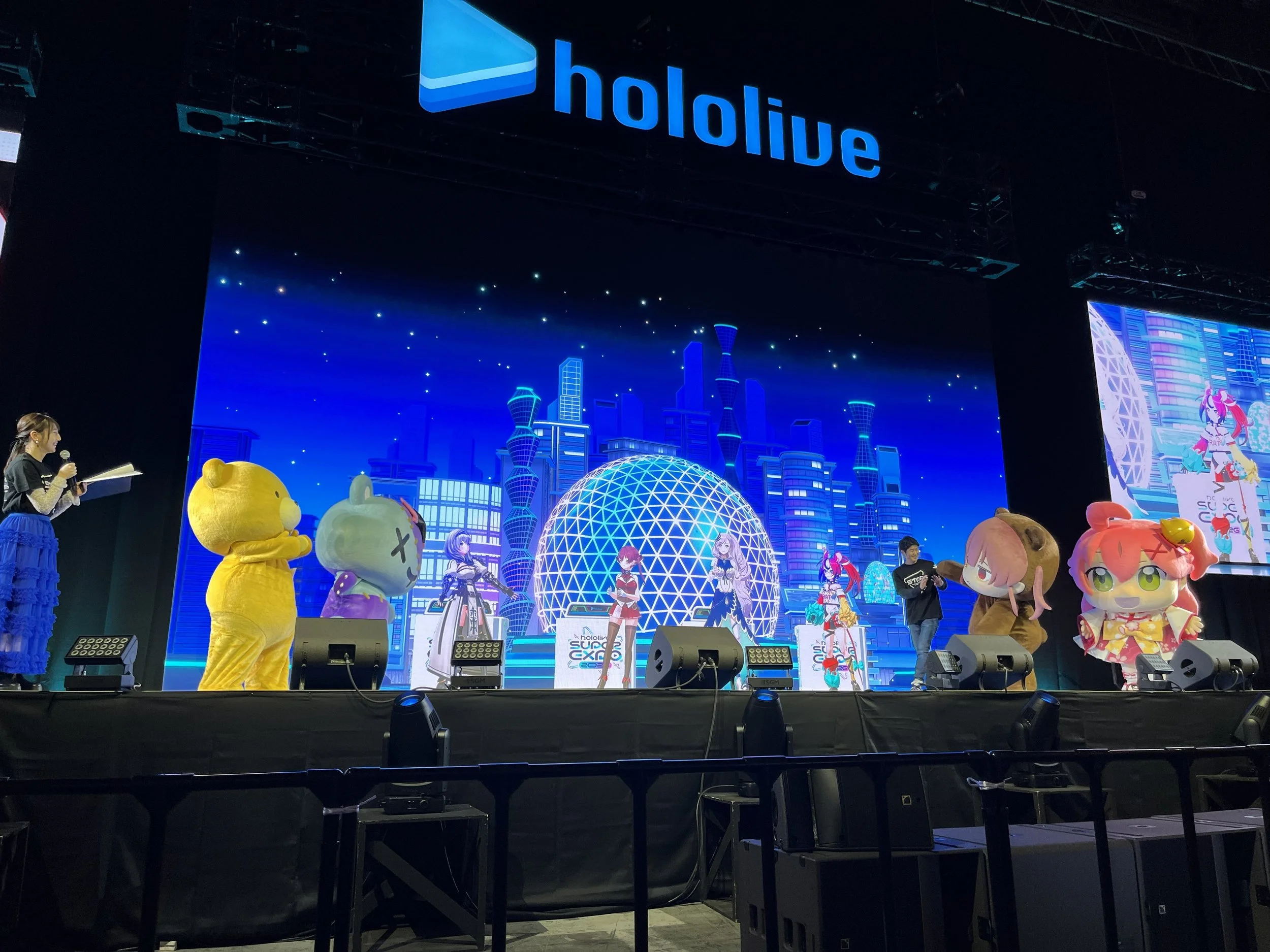 hololive-super-expo-2026-expo-stage-7.jpg