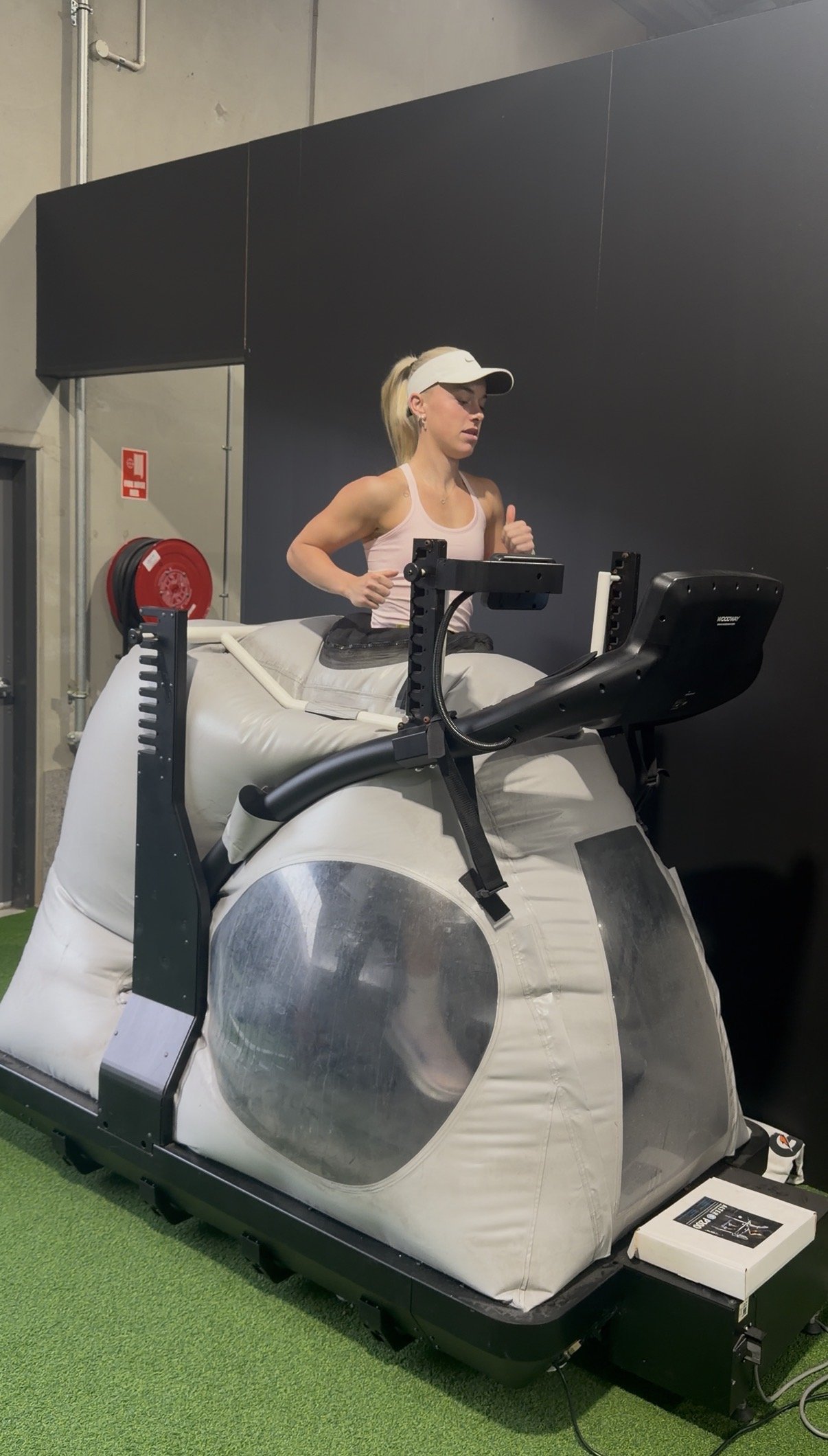 Boost micro-gravity Treadmill