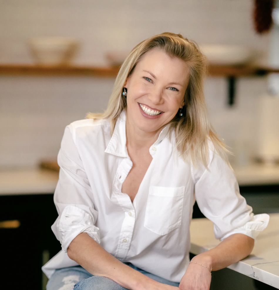 Author Signing with Stacey Lindsay