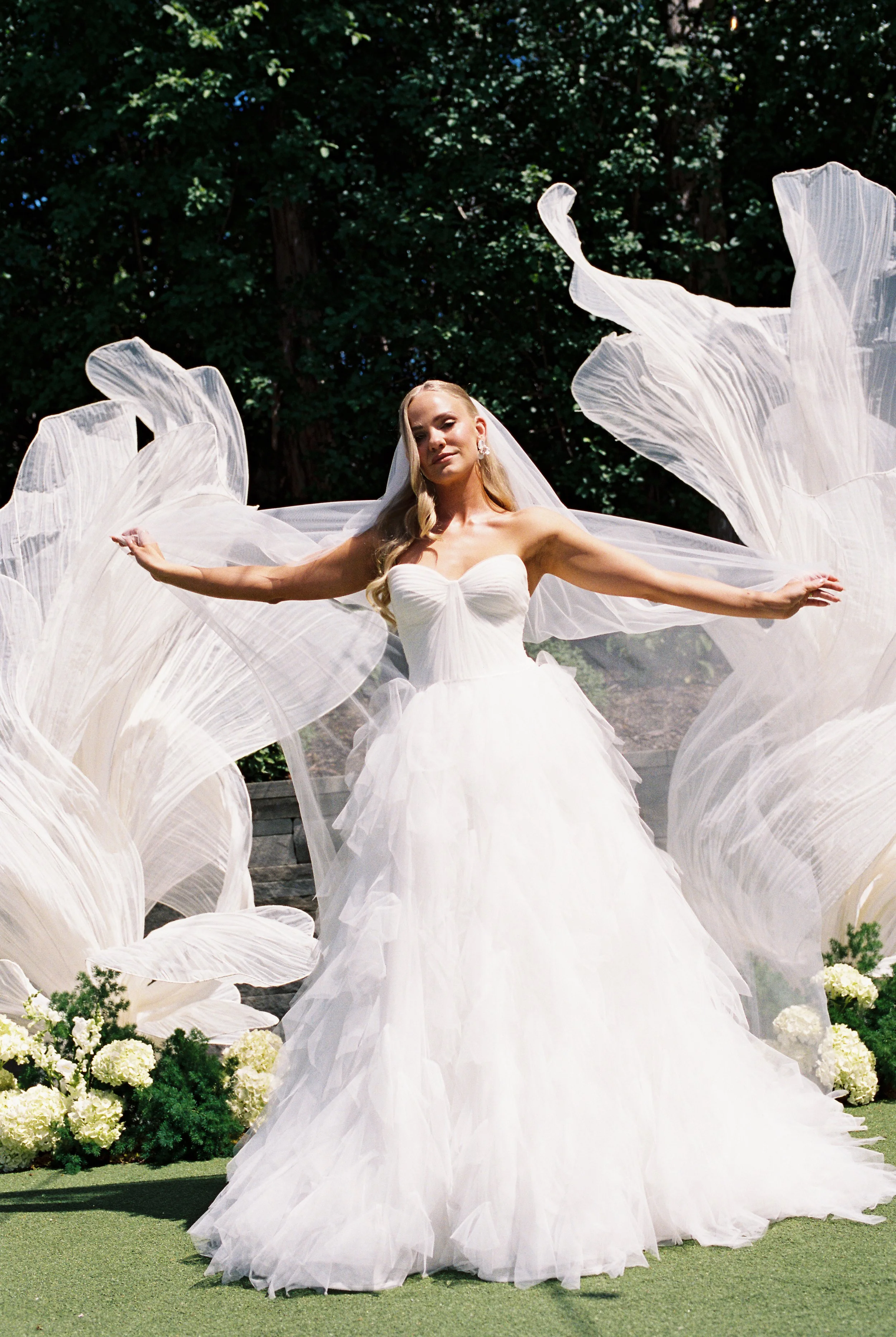 Hutton_House_Minneapolis_Wedding_Kelsey_Carter_Swidrak&Co.--342.jpg