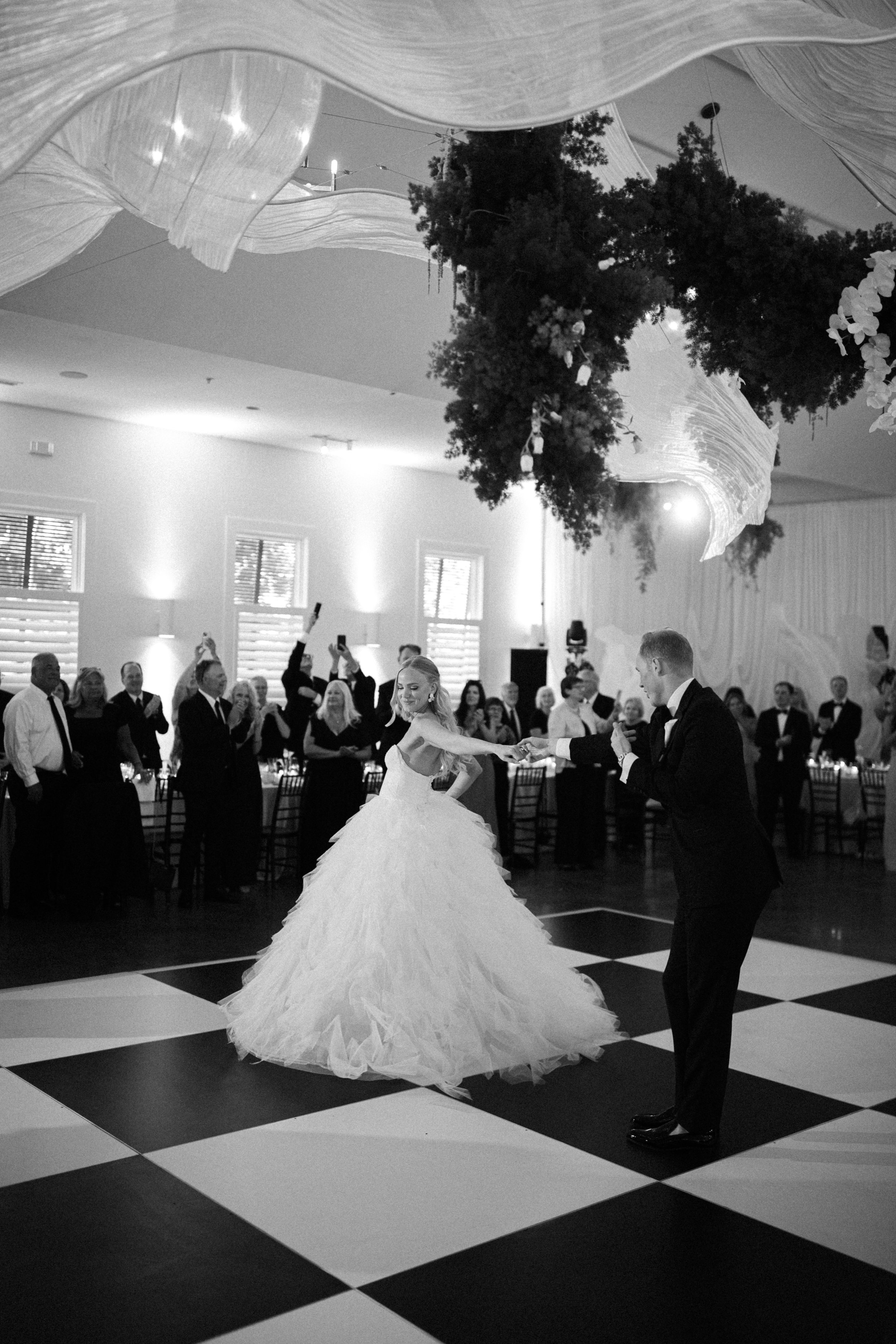 Hutton_House_Minneapolis_Wedding_Kelsey_Carter_Swidrak&Co.--1068.jpg