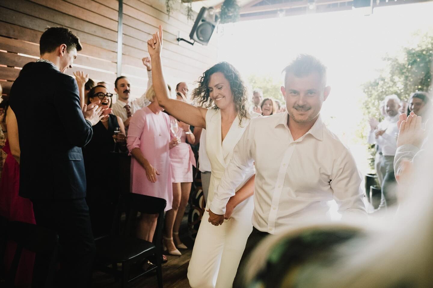 🤎 Mal &amp; Jordan 🤎 

at @pohevents and captured beautifully by @brettscapinphotography !! 

#melbourneweddings #justmarried #melbournecelebrant #localwedding #weddingphotography #weddingceremony #brideandgroom #brideandgroomphotos #melbournemarri