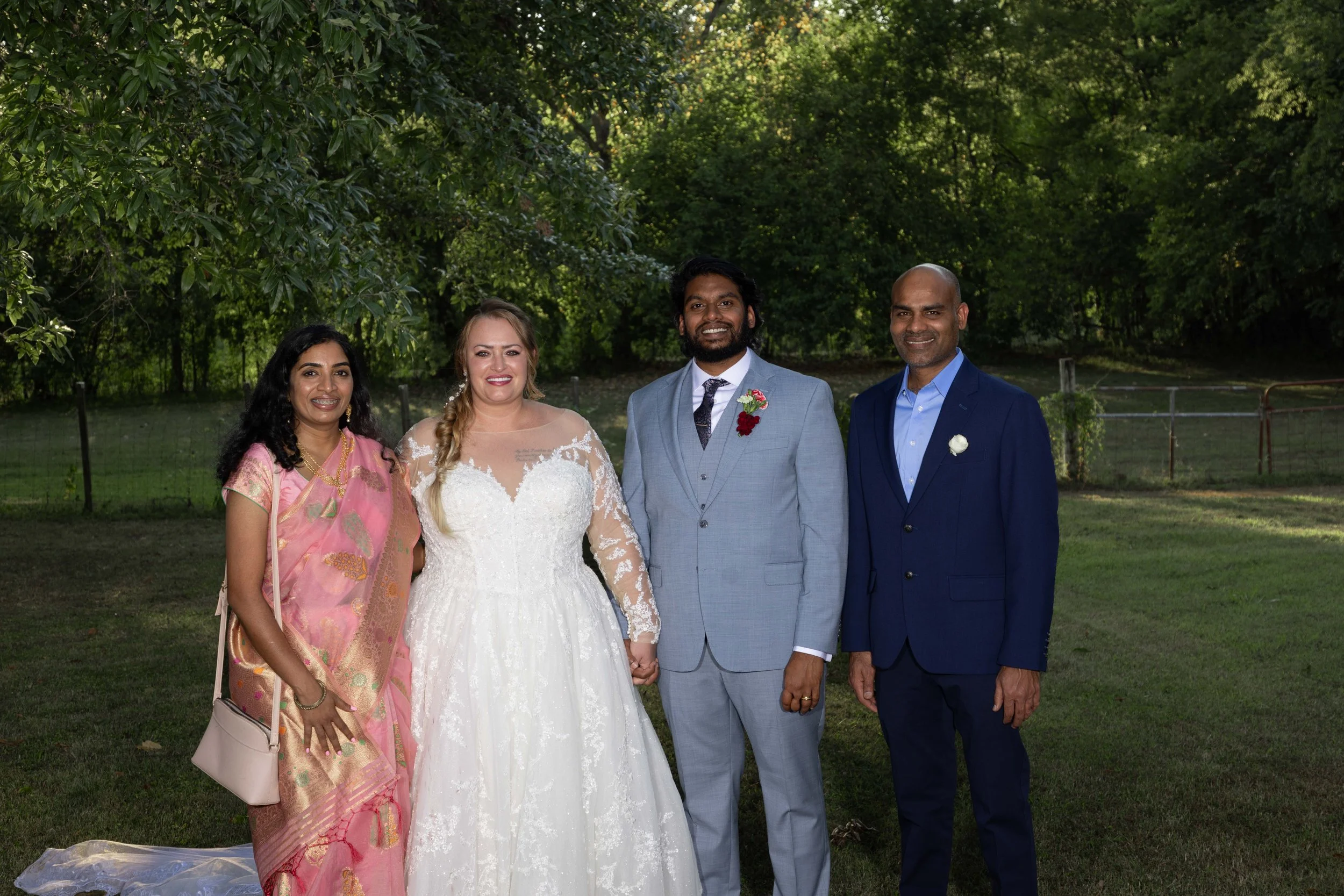Grace_and_Vijay_376.jpg