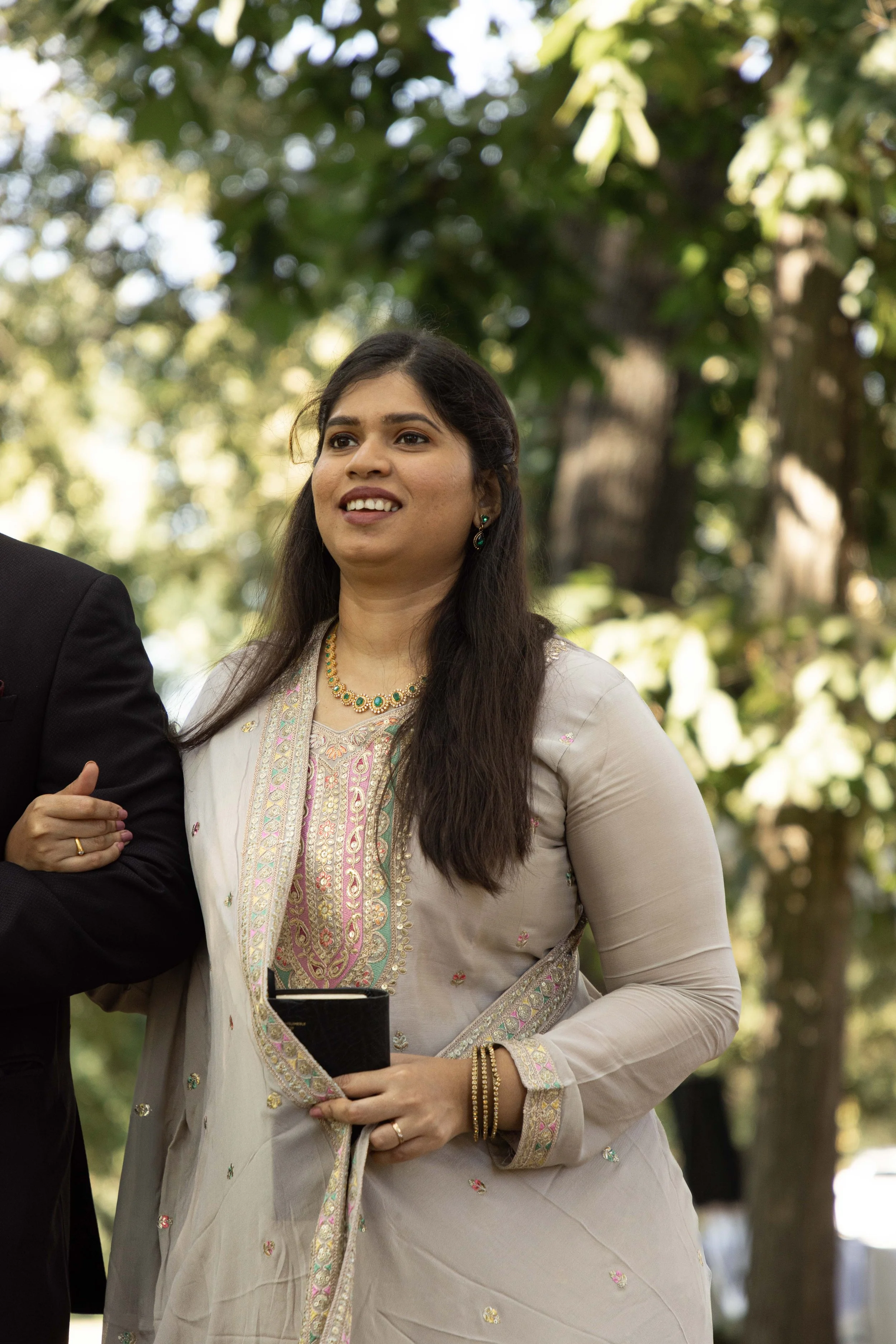 Grace_and_Vijay_147.jpg