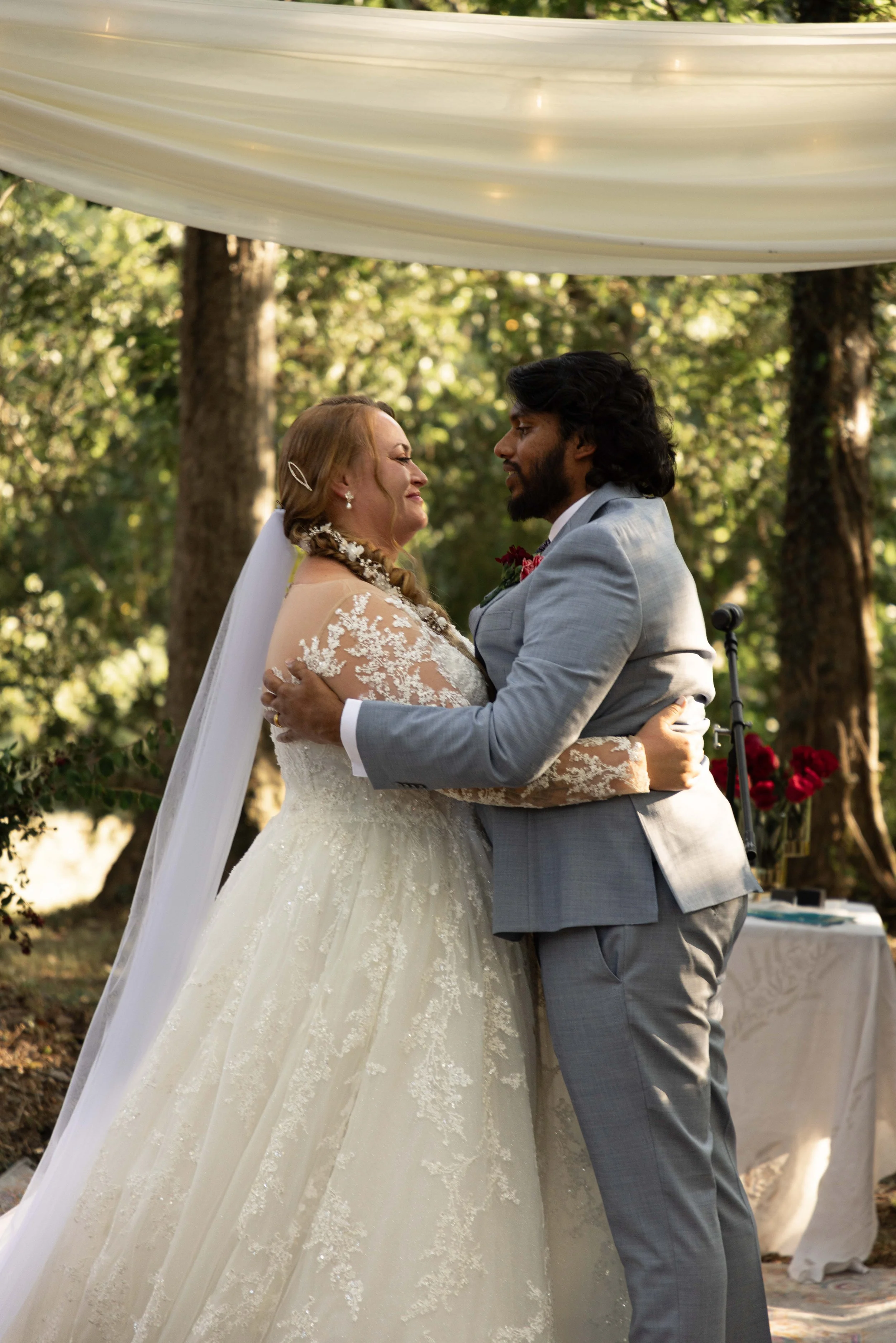 Grace_and_Vijay_320.jpg