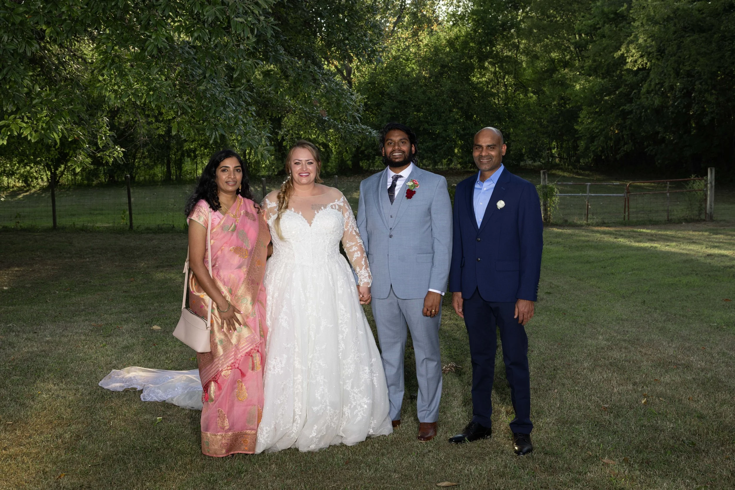 Grace_and_Vijay_377.jpg