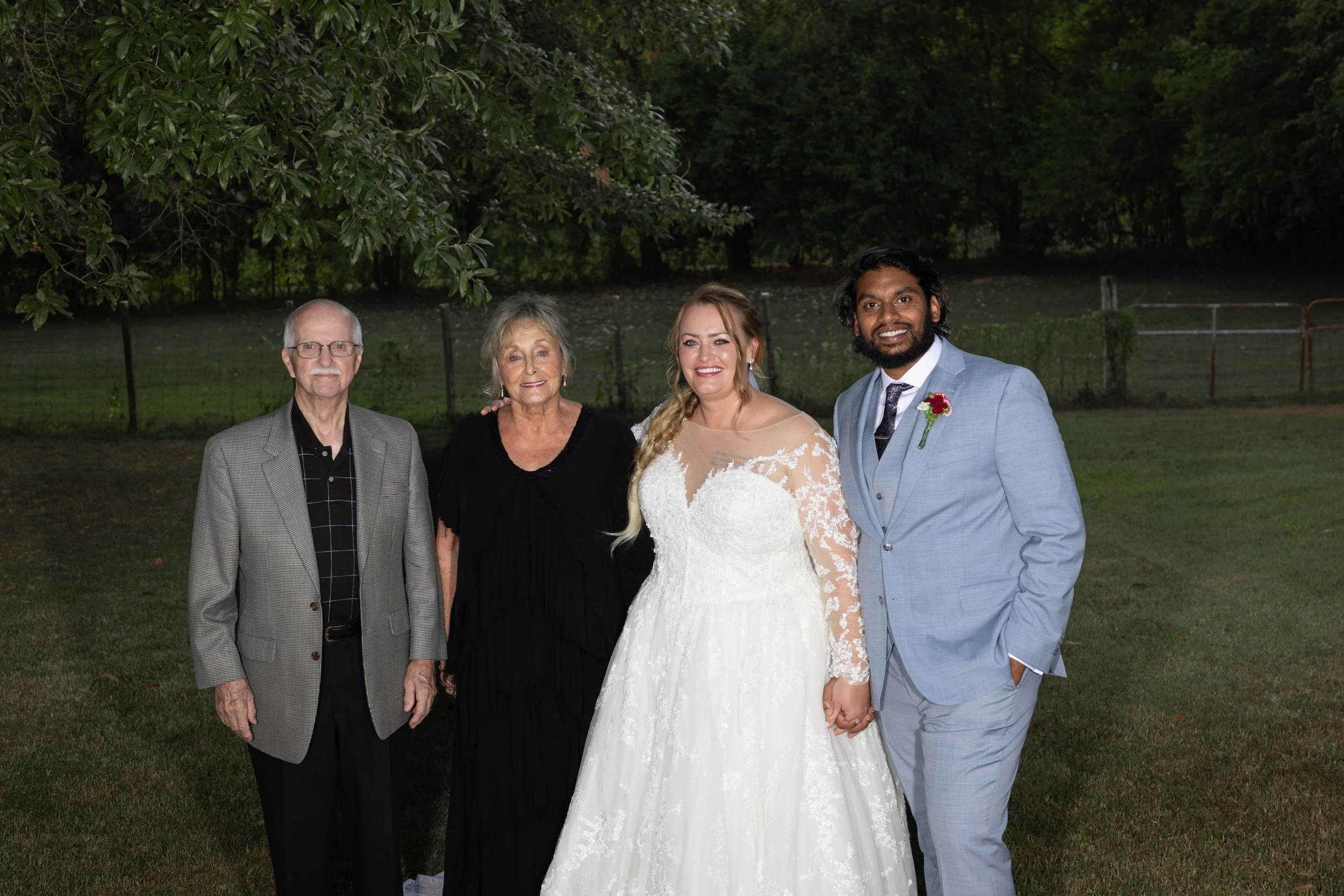 Grace_and_Vijay_397.jpg