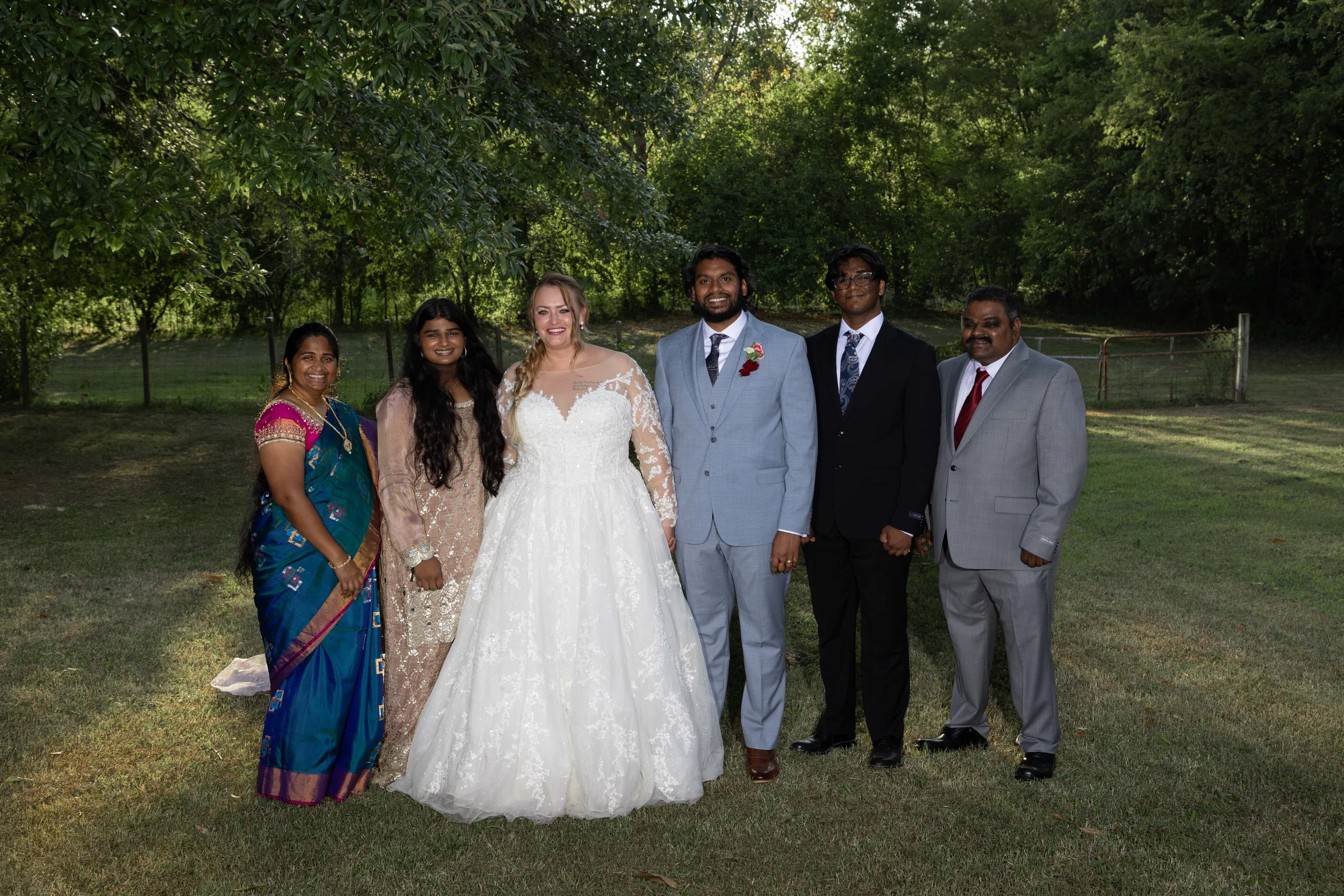 Grace_and_Vijay_371.jpg