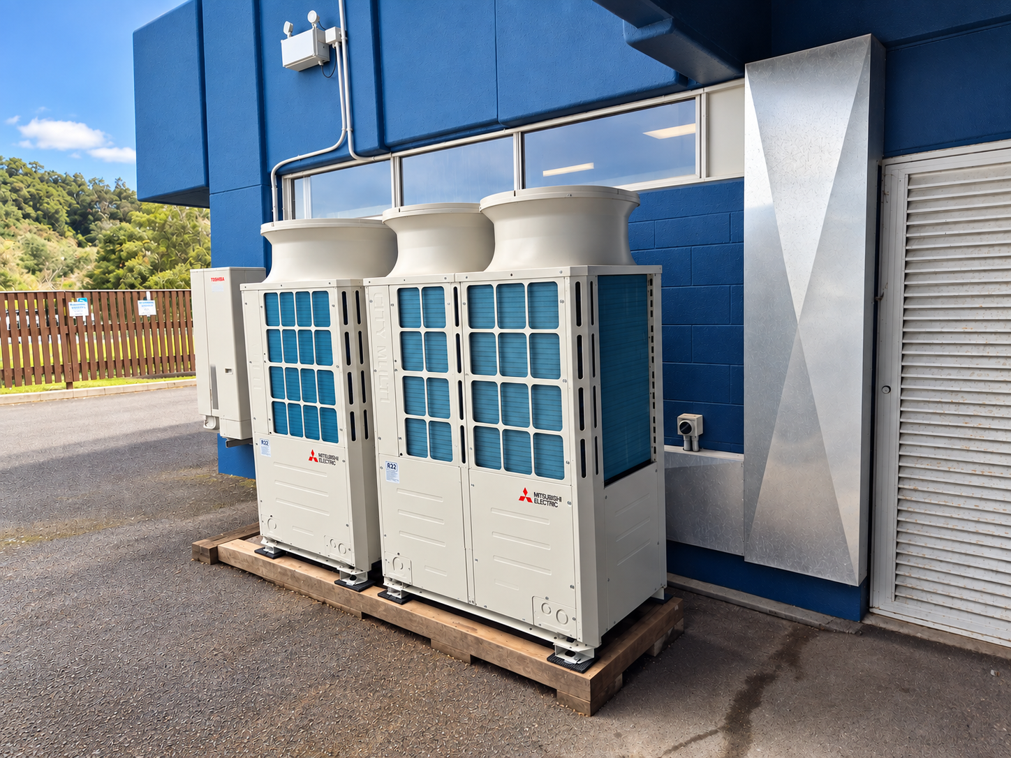 Mitsubishi Electric commercial air conditioning outdoor units installed by Breeze Northland