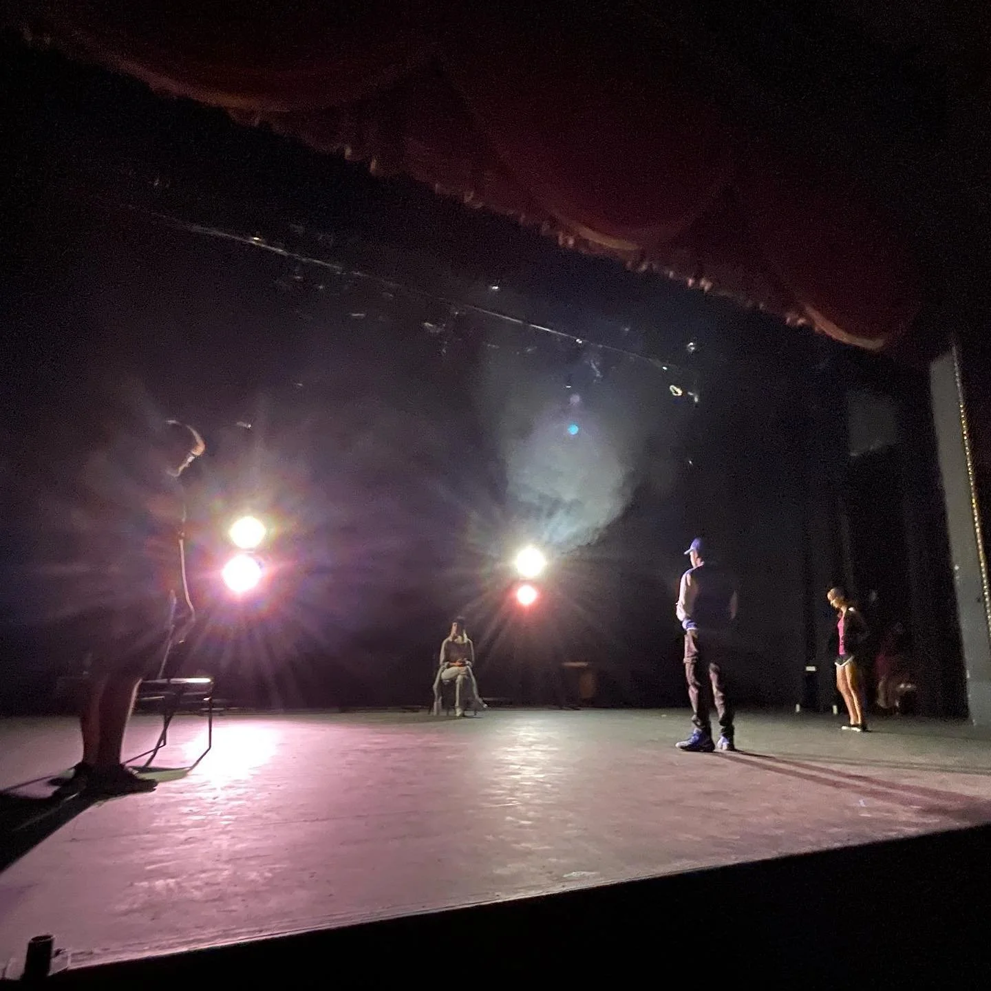 Associate/Assistant Design