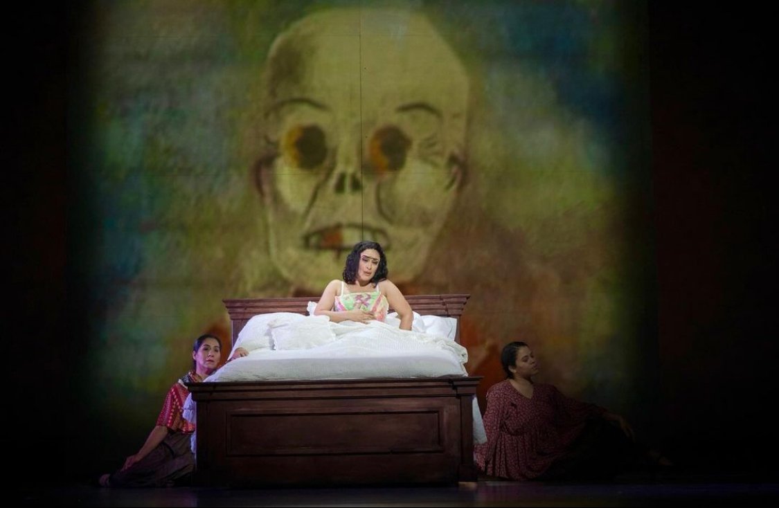 Frida: Orlando Opera
Projection Designer: Philip Lupo
Production Assistant: Kelsey Forero
Dr. Philips Center of the Performing Arts