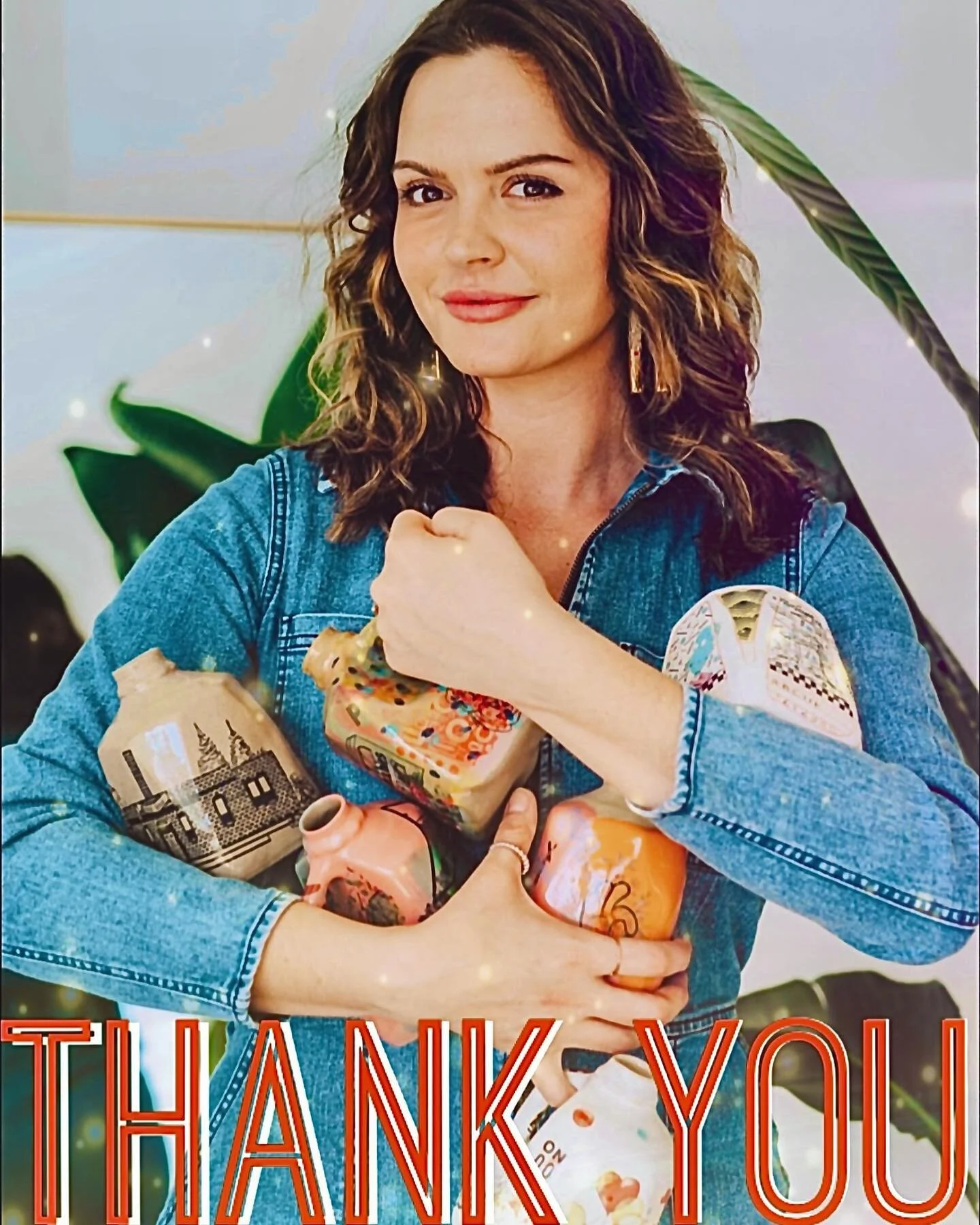 Three sales in two weeks! 
My heart is so full &amp; my studio is very empty..

new friends &amp; revisiting collectors 
THANK YOU for all of your support!
stay healthy, stay safe &amp; 
look for new work in 2023! 

#ashporrini
#akaclay
#ceramics 
#m