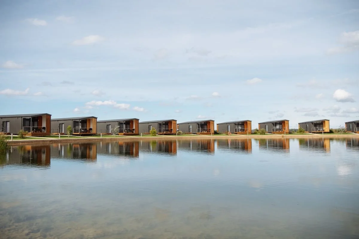 Room Master WMH villas overlooking Lake Hulong NEIC Tourism Australia 2022.jpg