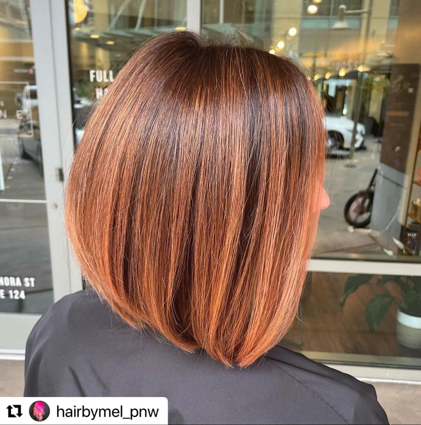 #Repost @hairbymel_pnw with @use.repost @salon_refine 
・・・
#rosegold dimensional color for this beautiful bride to be. This seamless transition was created using a freehand painting technique. #balayage is my jam! No lines of demarcation here! Only s