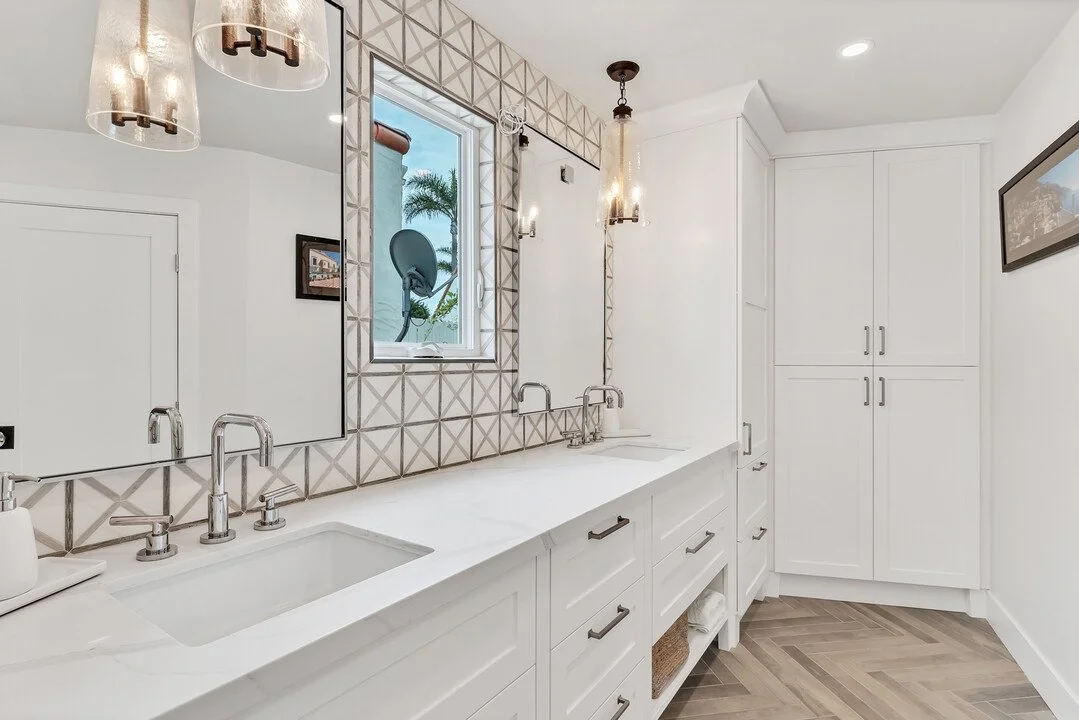 26) PRIMARY BATH.jpg