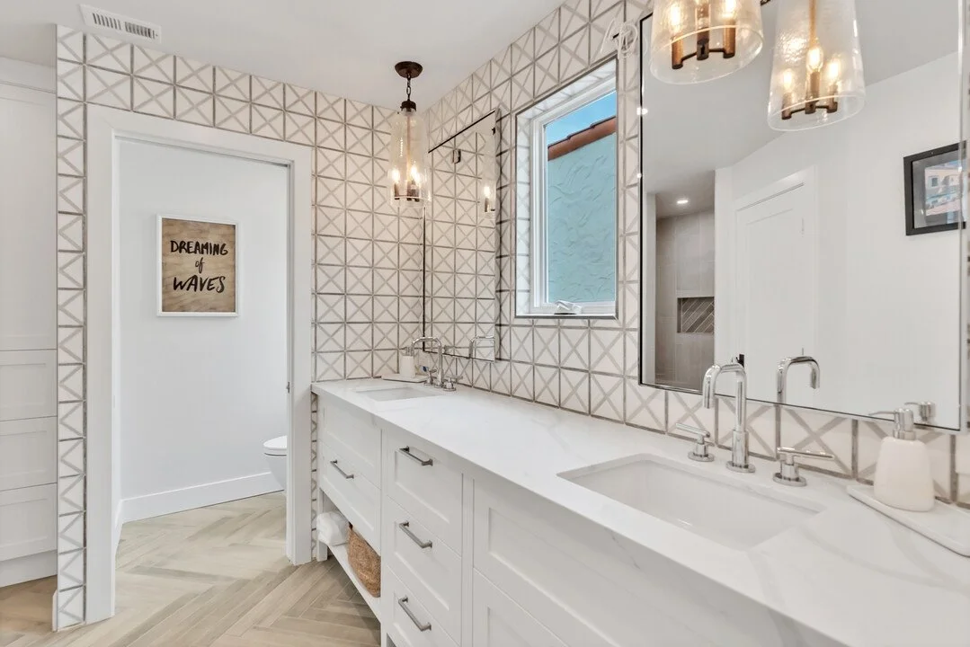 27) PRIMARY BATH.jpg