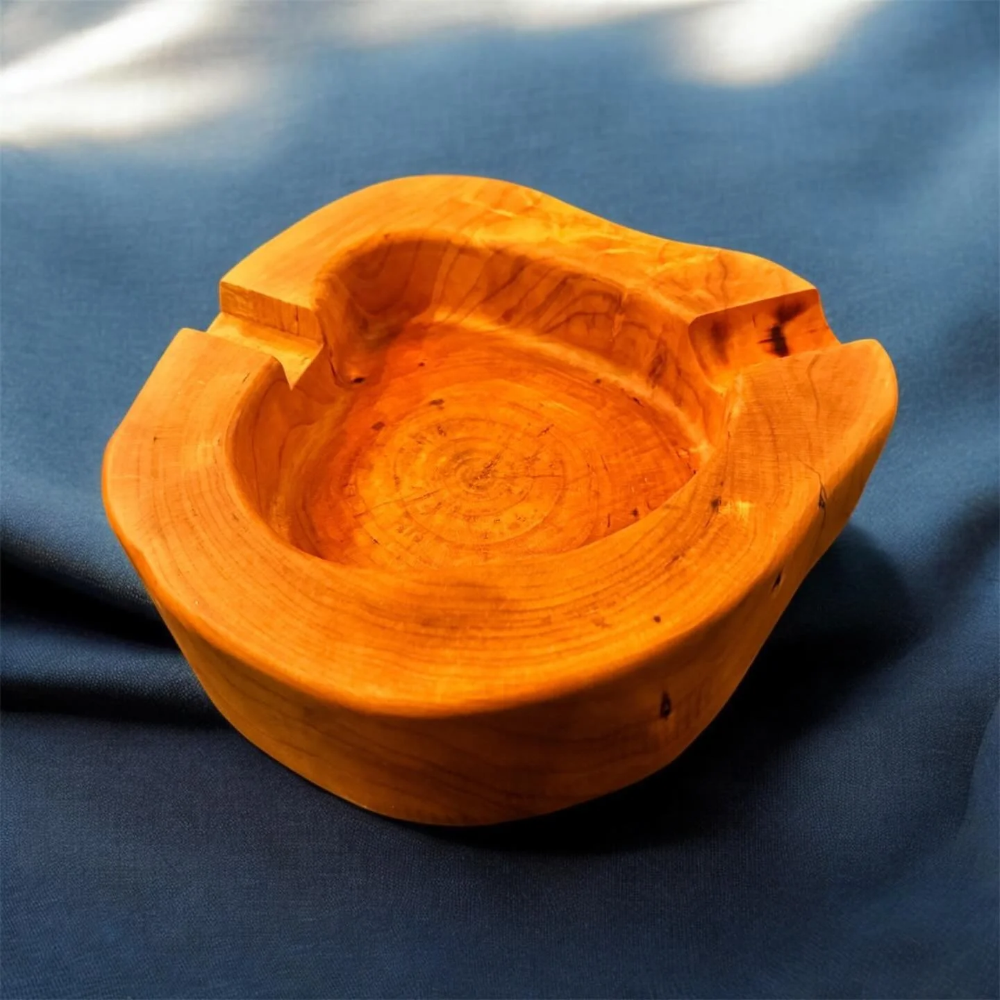 Another gorgeous piece of berry from Milford, CT. @jay_kranytak - this would be perfect for you!!!