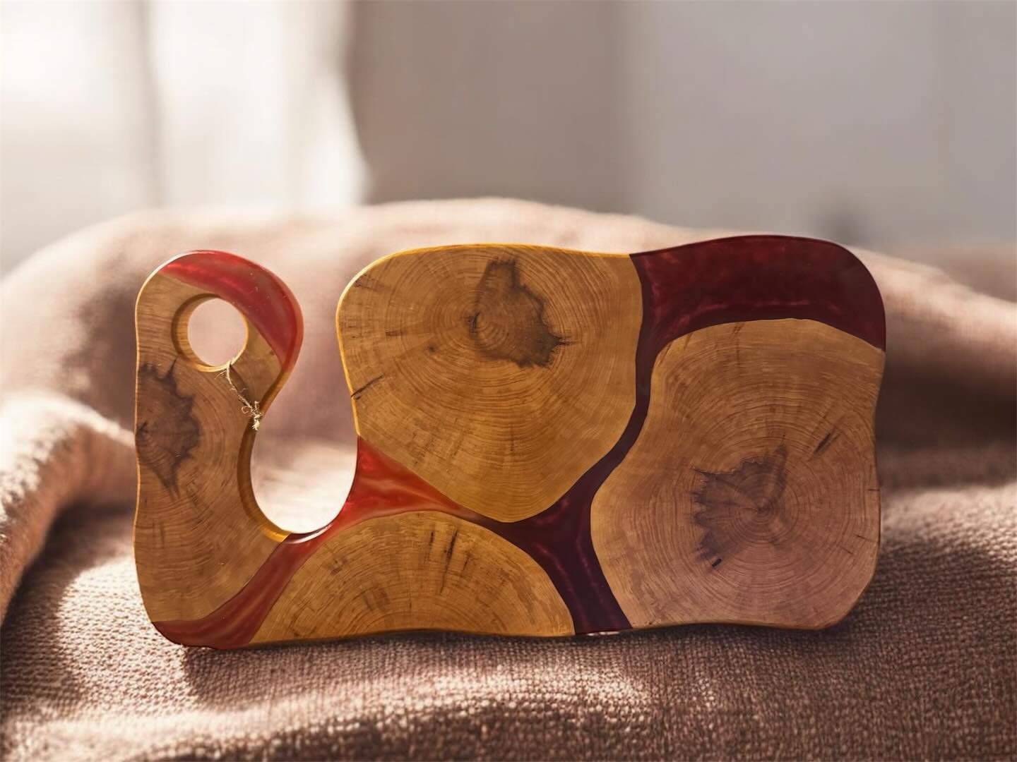 Newest &ldquo;Black&rdquo; Cherry &amp; Epoxy (beetroot pigment) board to hit @wilksworksct! 

Get down there before tomorrow at close and snag it or any of my boards for 15% off! 

#woodworking #cherry #letsresin