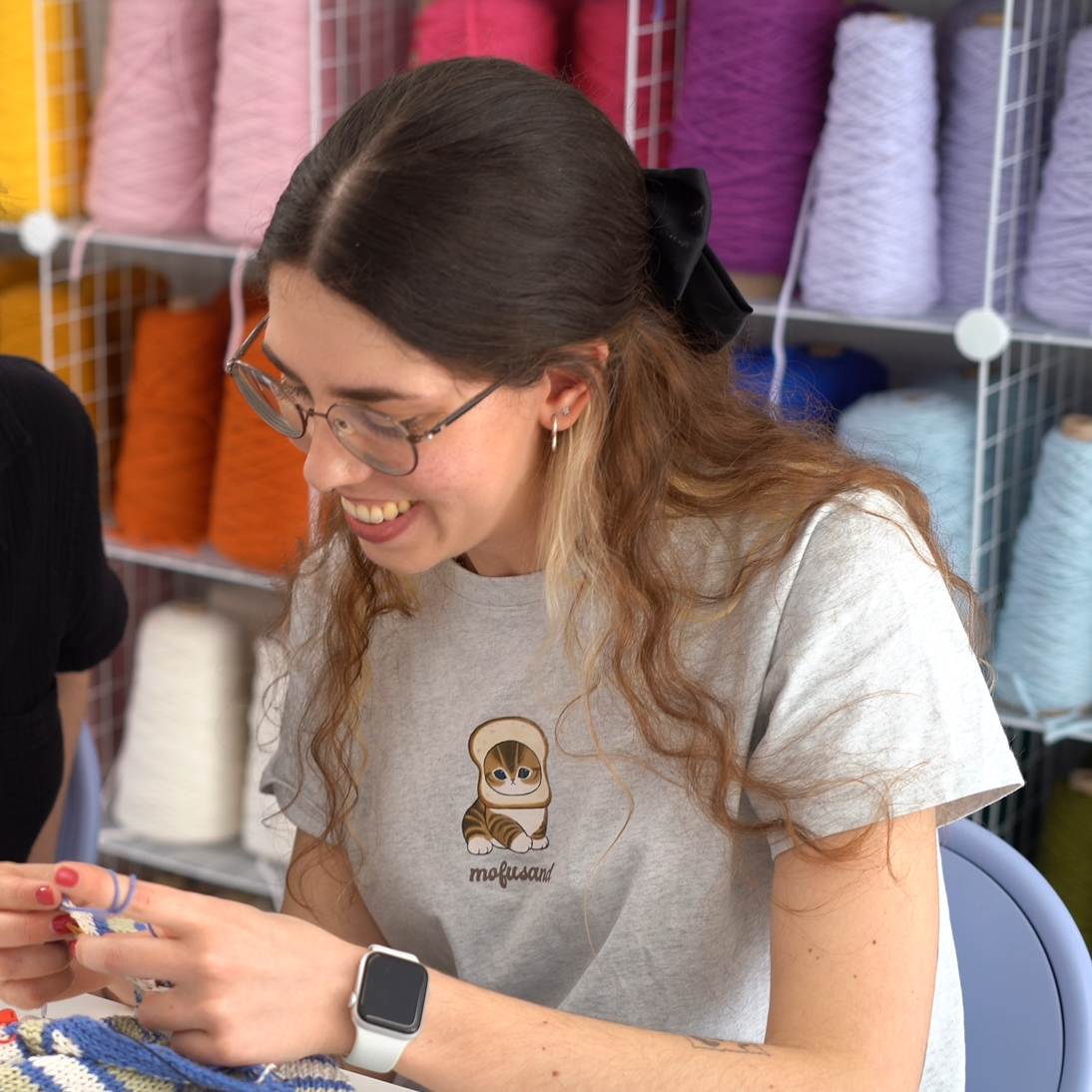 alumna comparte su hobby en club y escuela textil en barcelona
