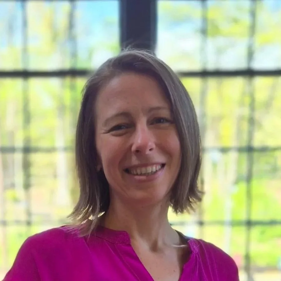 Julia Janczur smiling