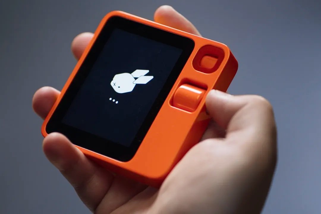 Rabbit R1 Unveiled at Just $199: Could This Be the Start of the Affordable AI Tech Revolution?