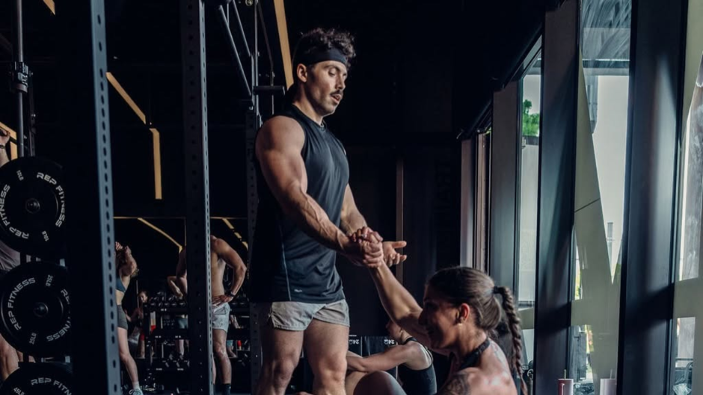 Best Gyms in Lincoln Park for Group Strength Training and Community