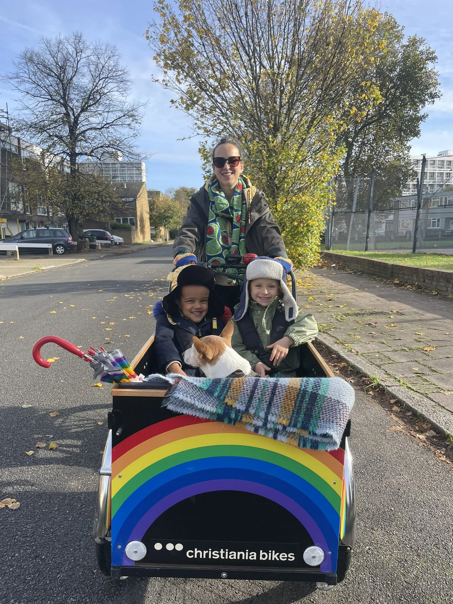Cakes &amp; Cargo Bikes - Slade Gardens, Stockwell