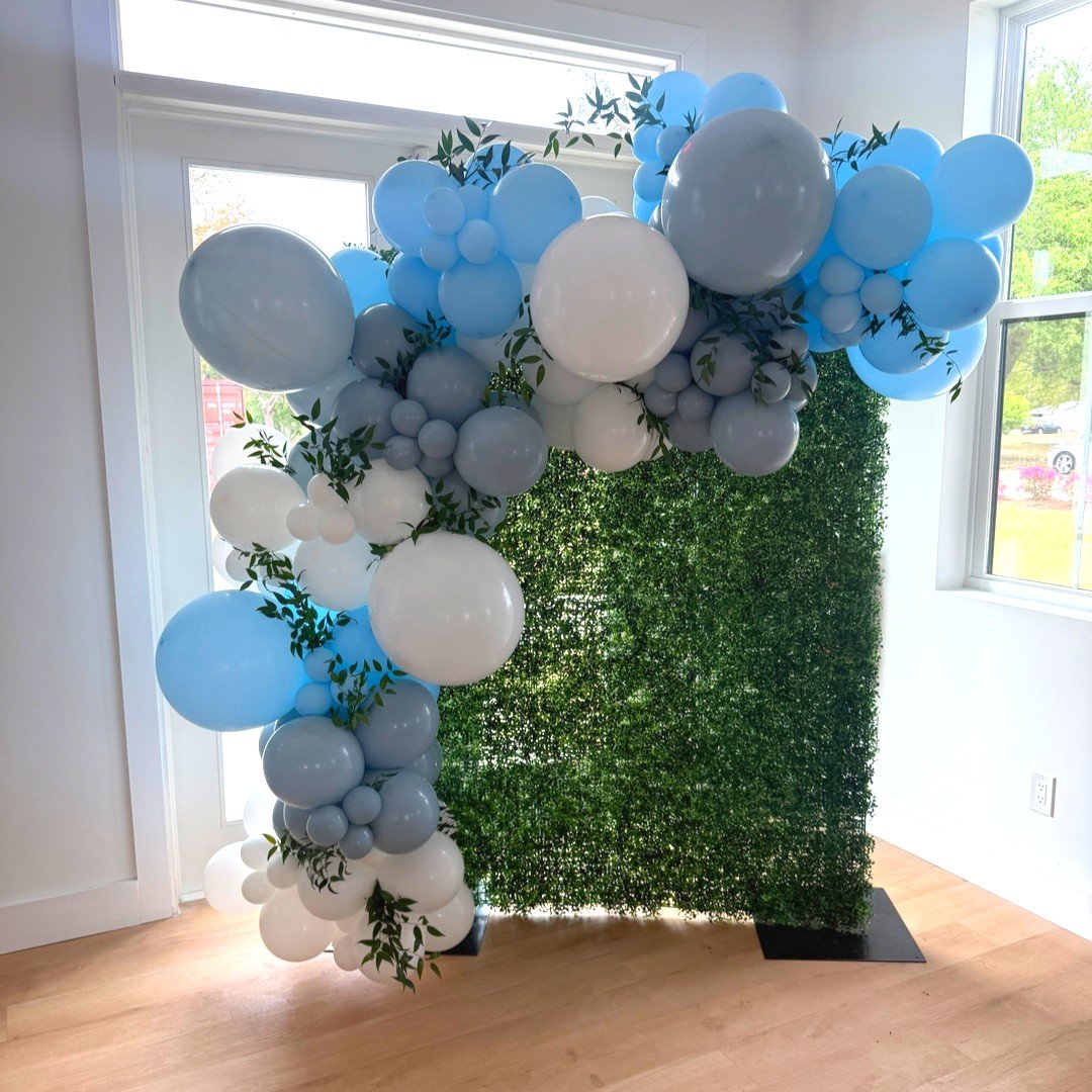 Photo ops = REQUIRED 📸✨
We create the backdrop, you create the memories.

#PhotoBackdrop #EventInspo #BalloonWall #LuxuryEvents #PartySetup #Instagrammable