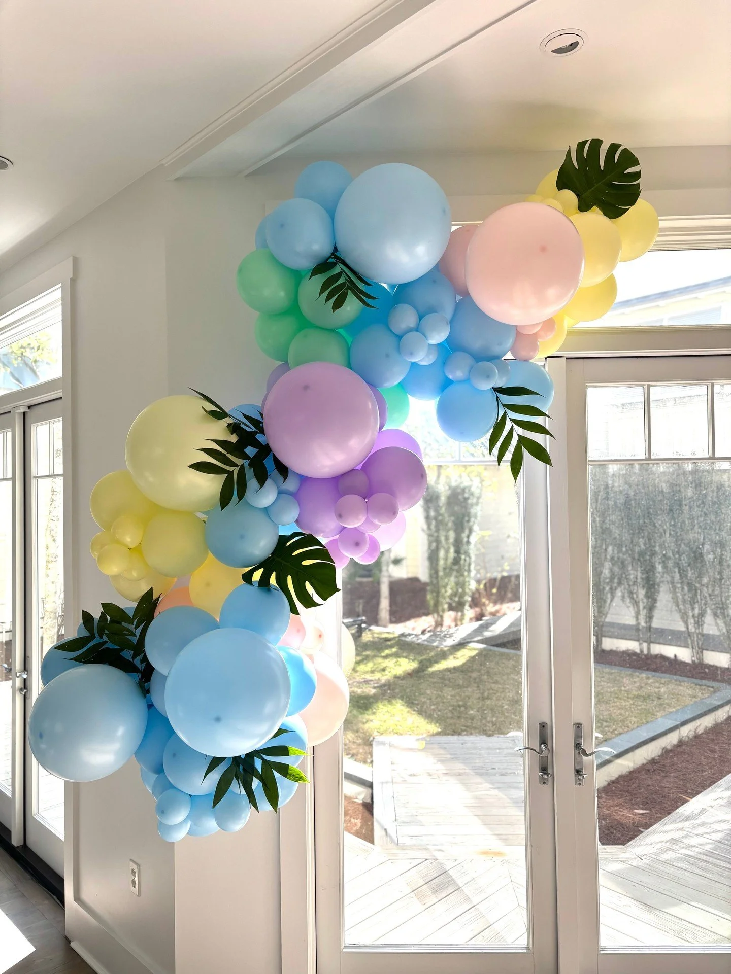 When &ldquo;simple&rdquo; still turns heads 🤍✨
Clean, elevated, and effortlessly cool &mdash; the kind of install that fits any space and steals the show.

Less chaos, more chic.

#OrganicBalloons #EventStyling #ModernDecor #30ALiving #BalloonDesign