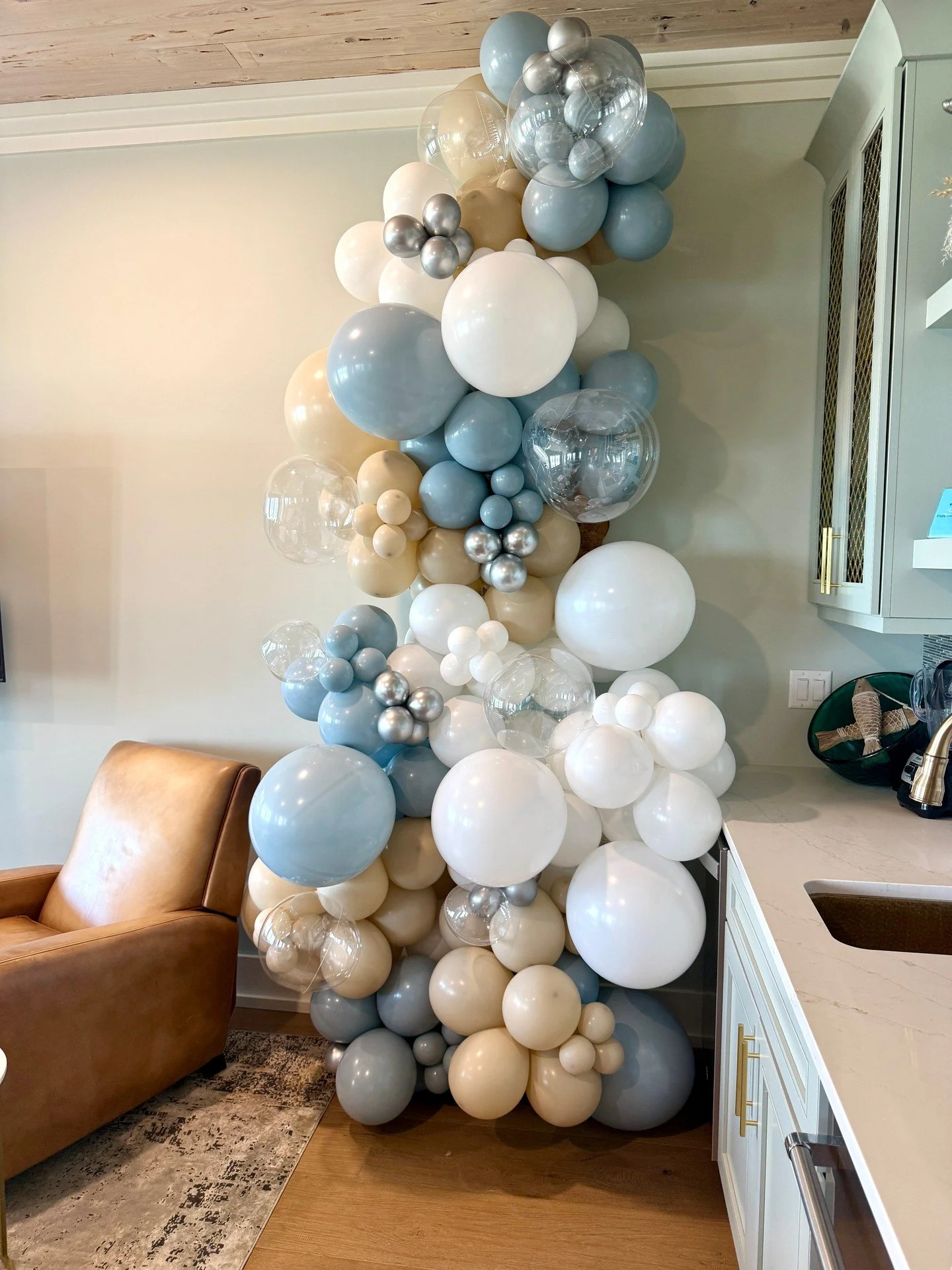 First impression = EVERYTHING ✨
Walk in and boom &mdash; instant party mood.

This is how you set the tone before guests even step inside.

#Vibes #BalloonInstall #EventEntrance #30AEvents #PartyDecor #BalloonArt #MakeAnEntrance